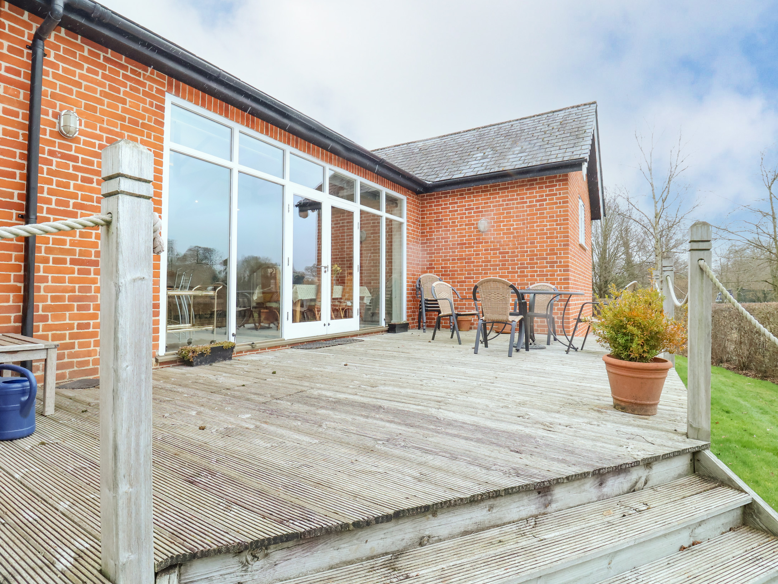 Holiday cottage in Melton, Suffolk - Photo 2