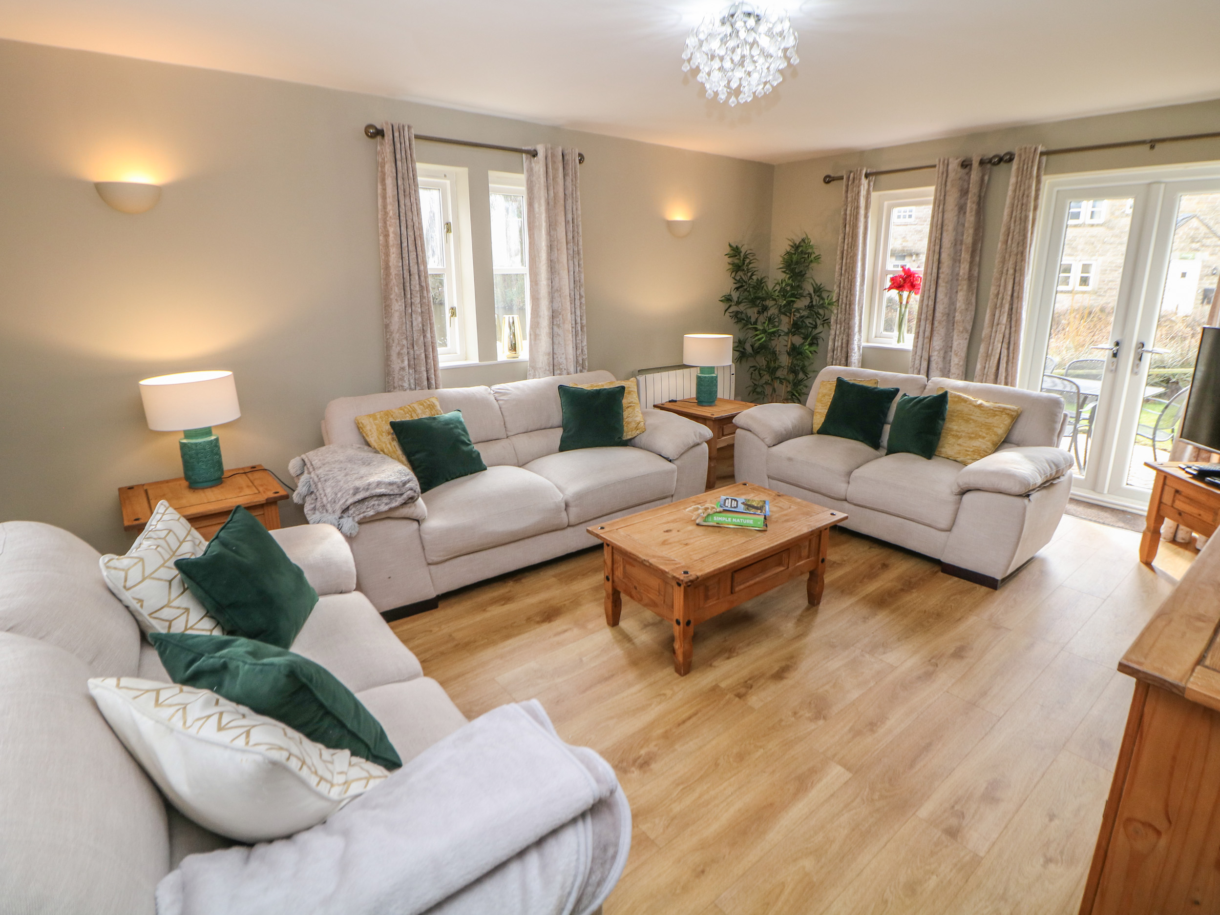 Holiday cottage in Two Dales, Derbyshire - Photo 5
