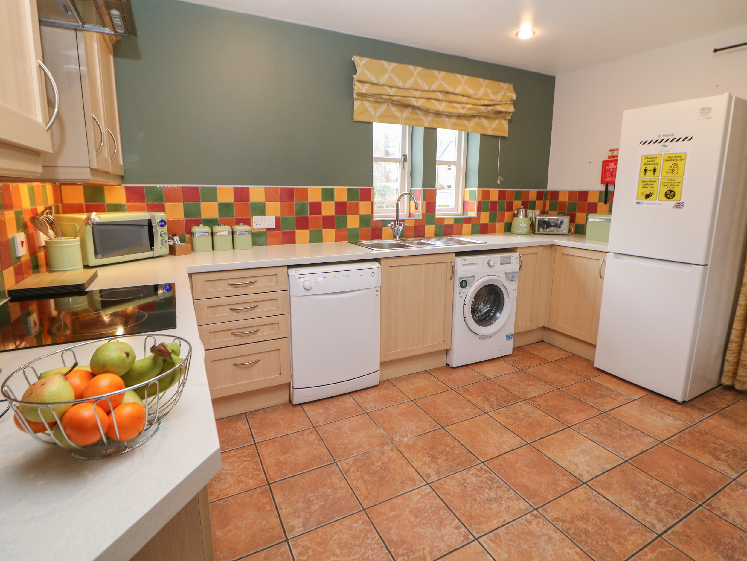Holiday cottage in Two Dales, Derbyshire - Photo 9