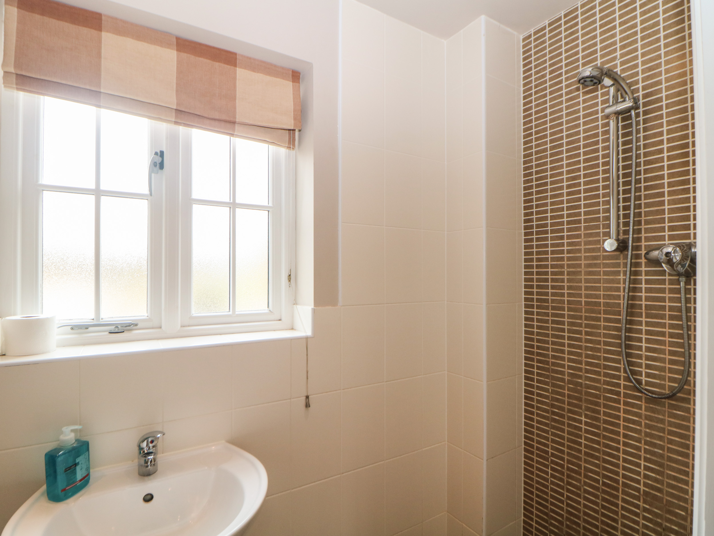 Holiday cottage in Two Dales, Derbyshire - Photo 10