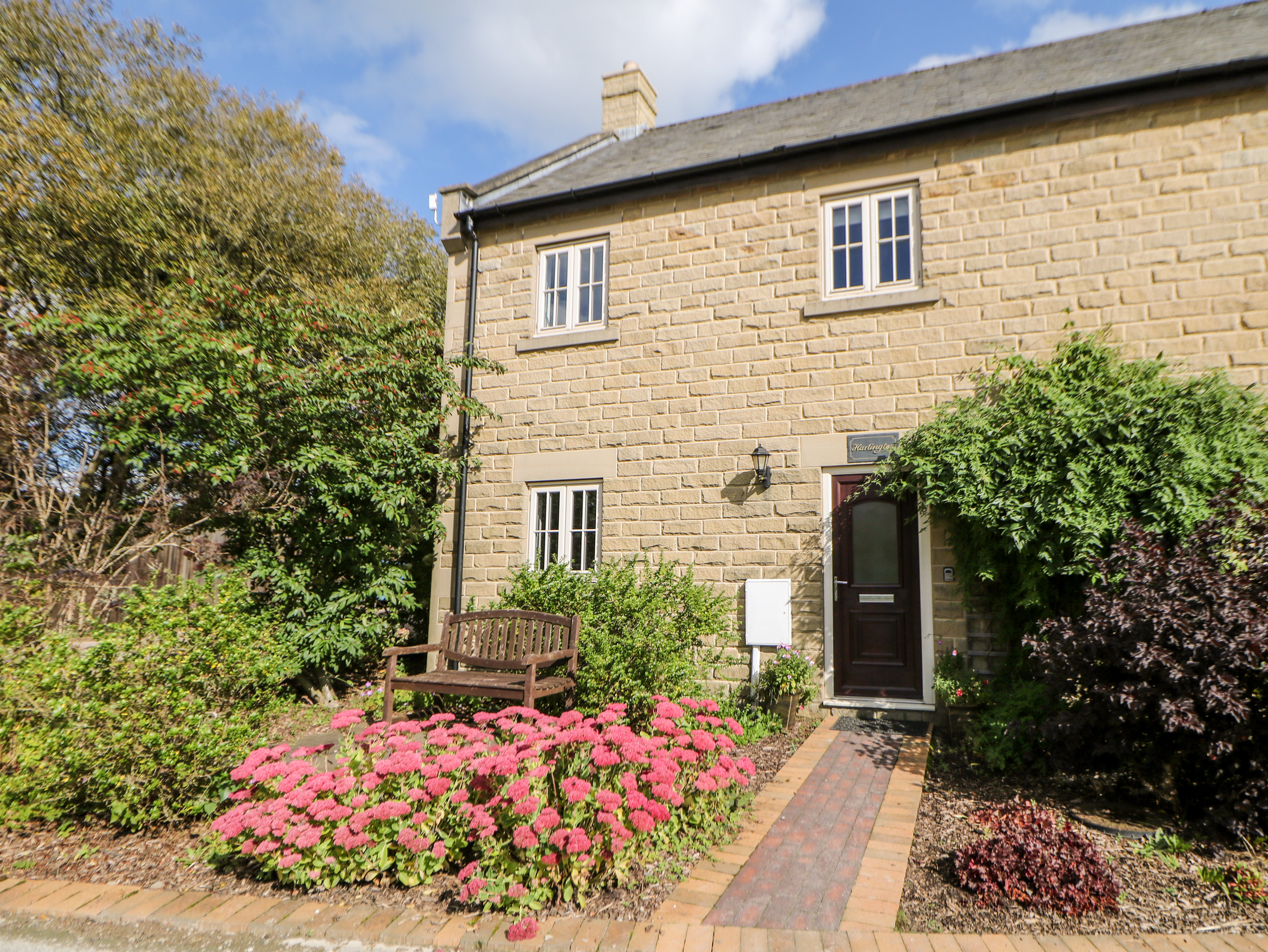 Holiday cottage in Two Dales, Derbyshire - Photo 1