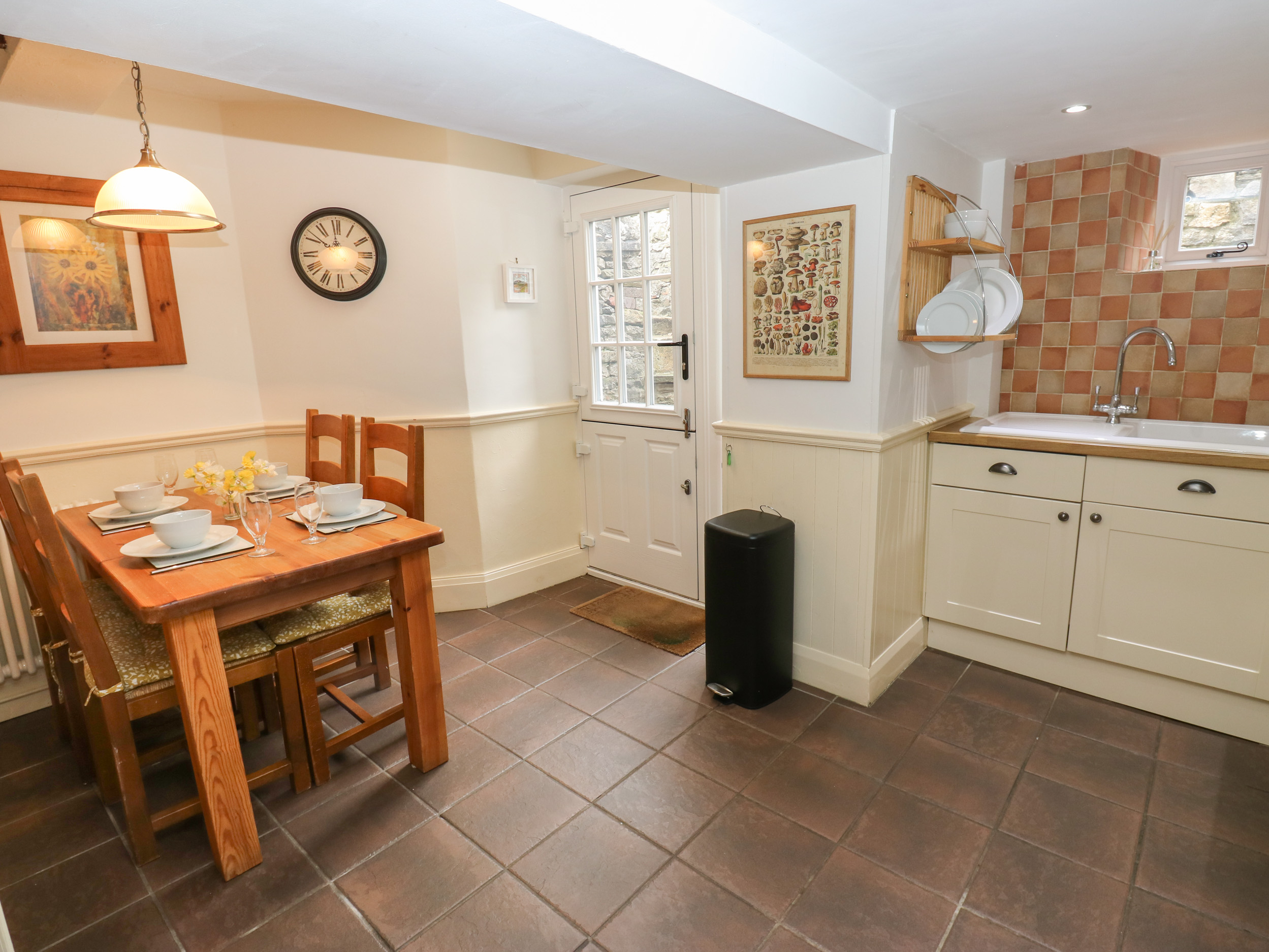 Holiday cottage in Great Longstone, Derbyshire - Photo 5