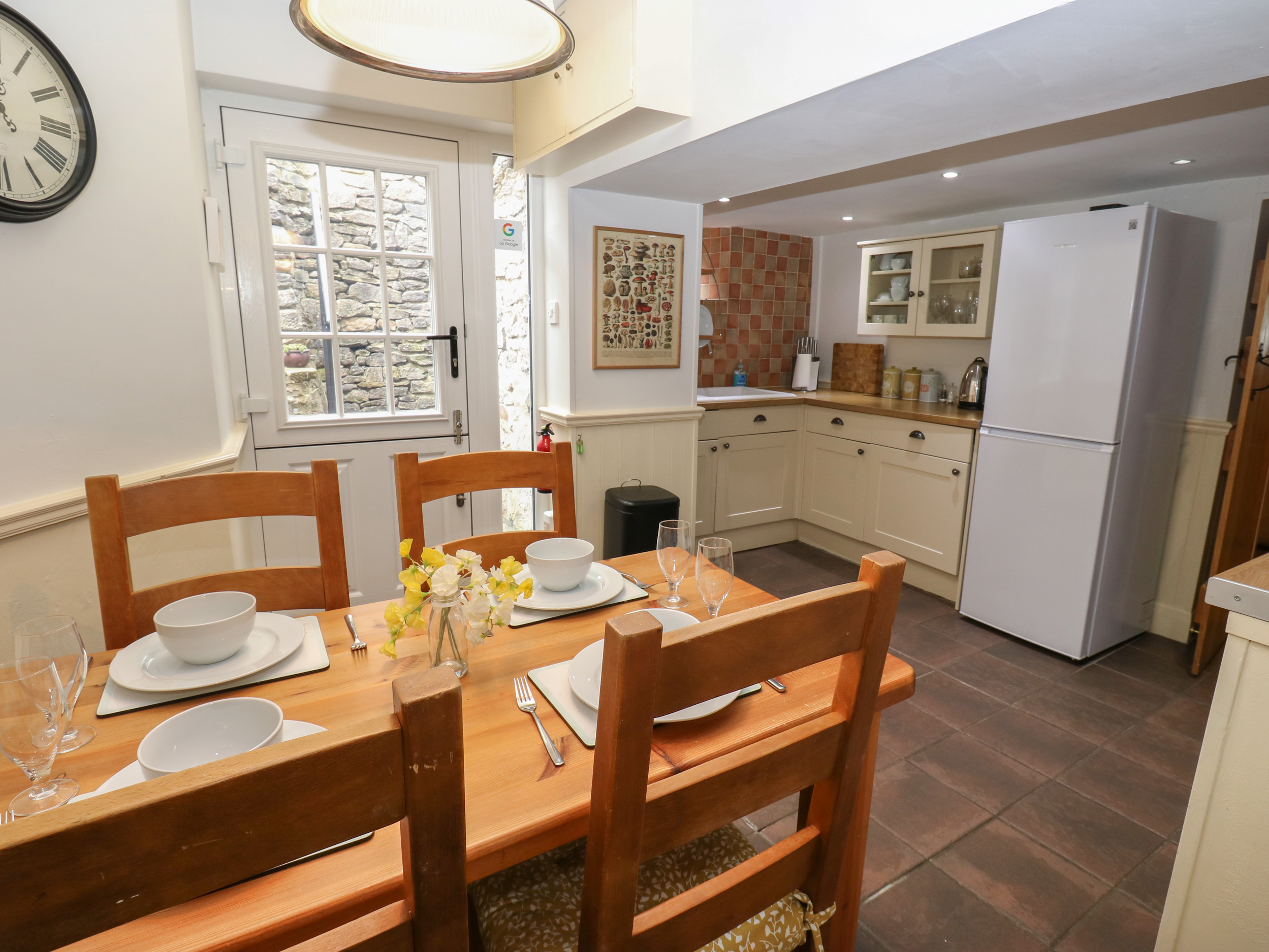 Holiday cottage in Great Longstone, Derbyshire - Photo 8