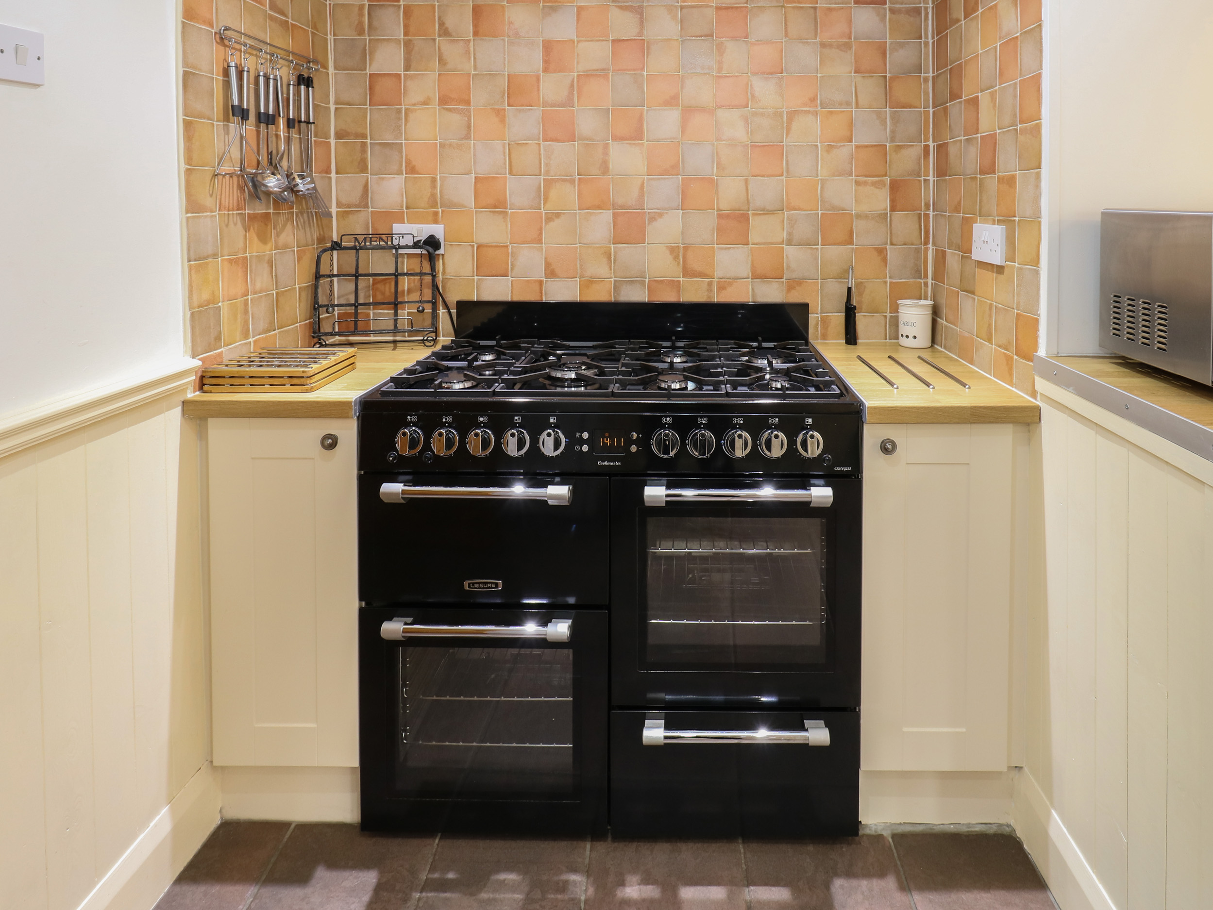 Holiday cottage in Great Longstone, Derbyshire - Photo 9