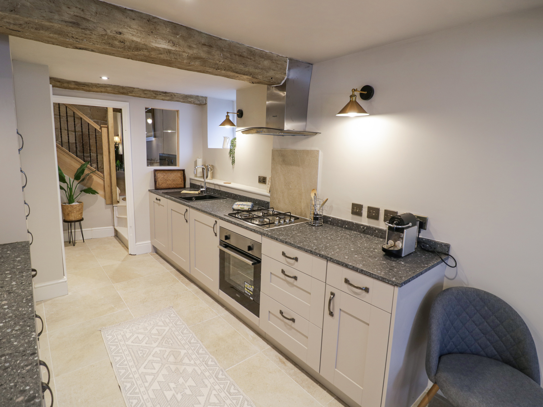 Holiday cottage in Winchcombe, Gloucestershire - Photo 9