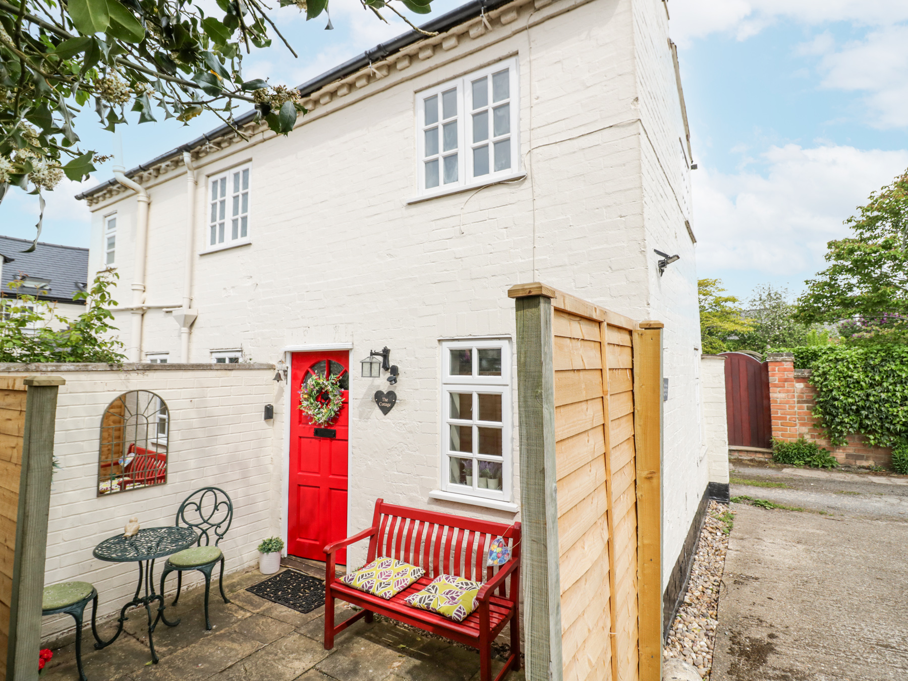 Holiday cottage, Stratford-upon-Avon (The Cottage)