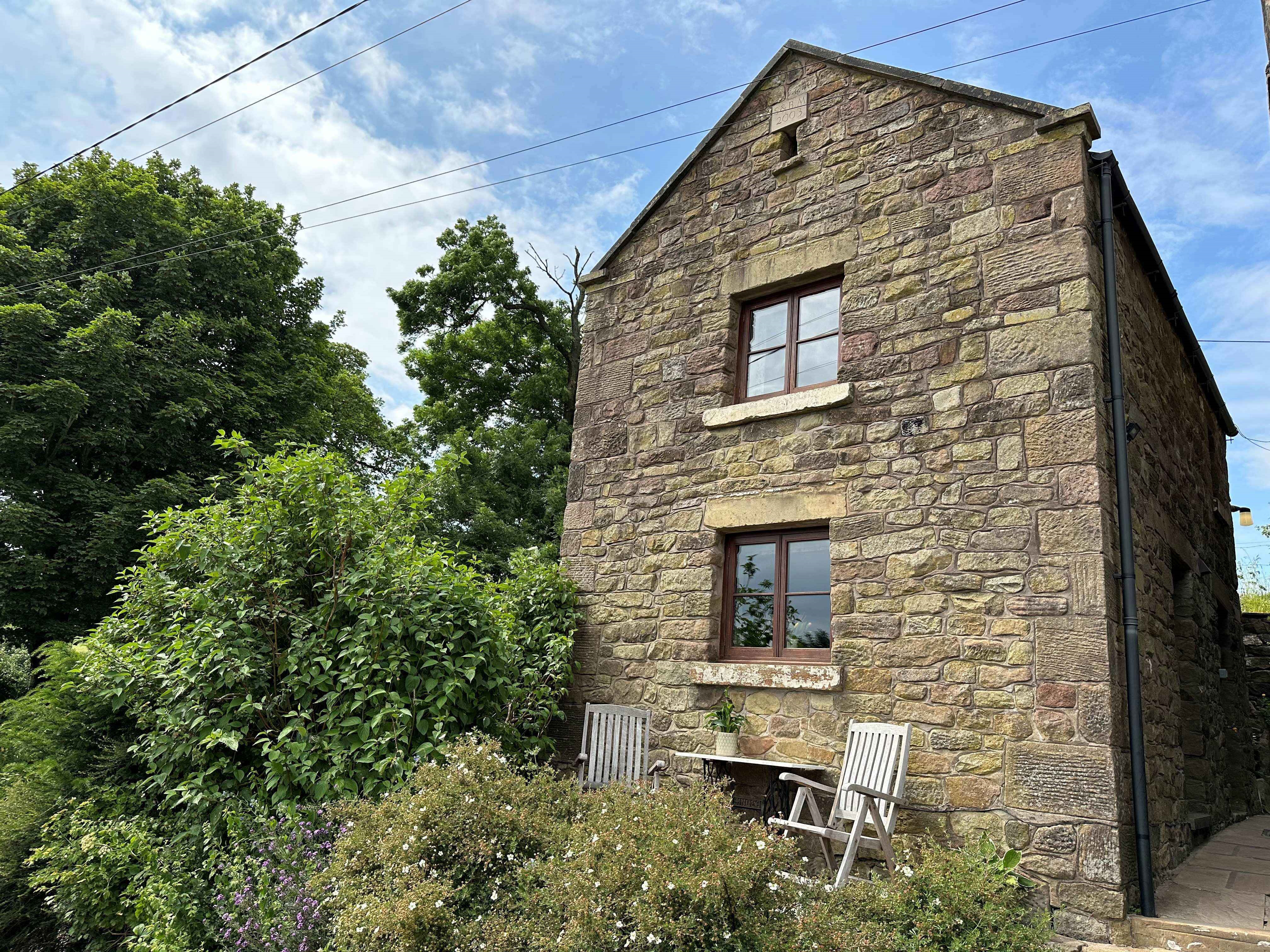 Holiday cottage, Leek (Old Post Office Barn)