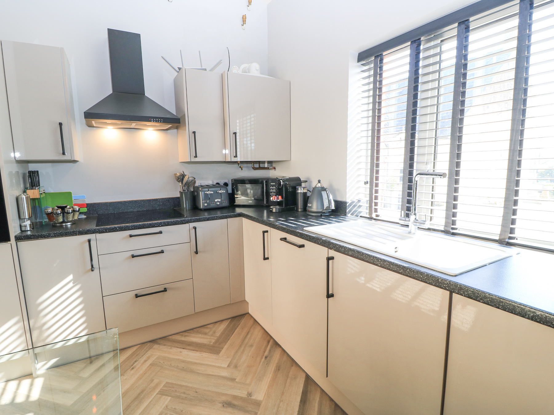 Holiday cottage in Crudwell, Wiltshire - Photo 6