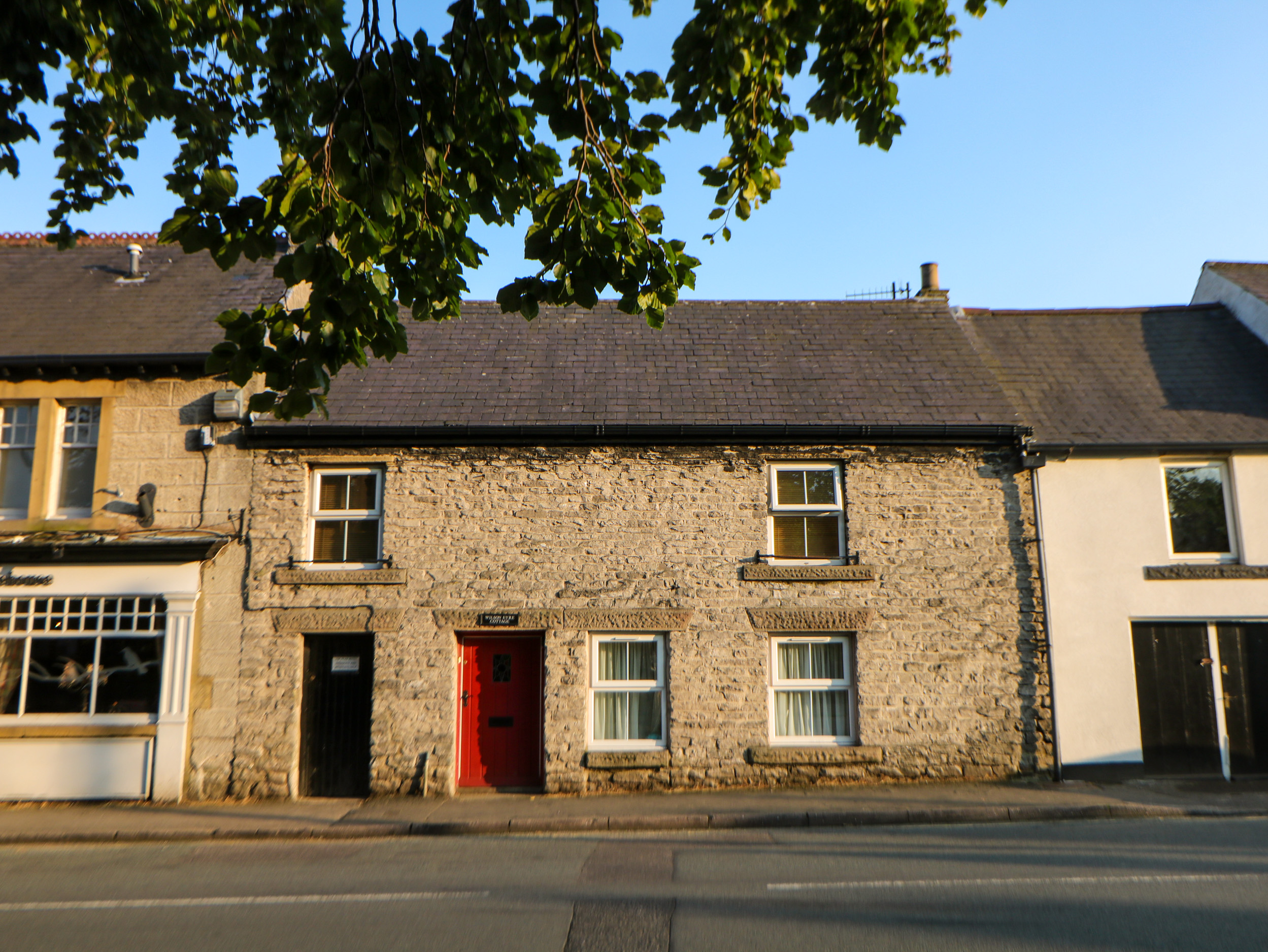 Holiday cottage, Castleton (Wilson Eyre Cottage)