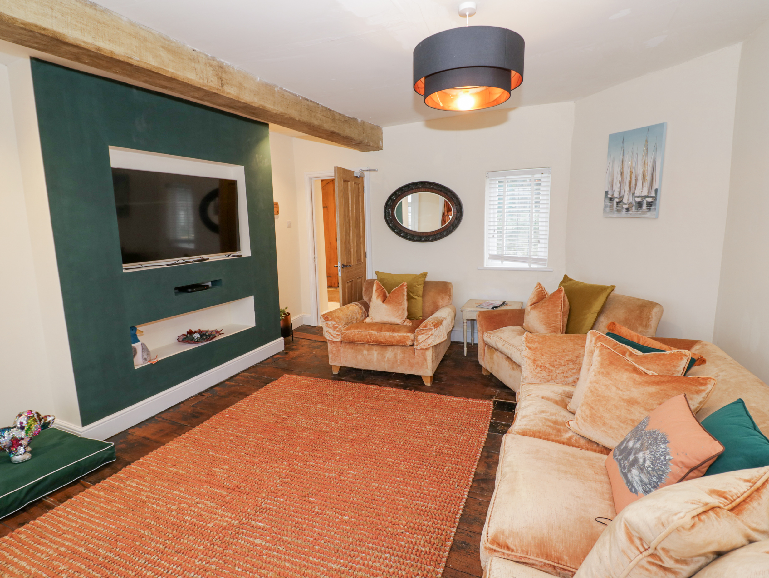 Holiday cottage in Evesham, Worcestershire - Photo 8