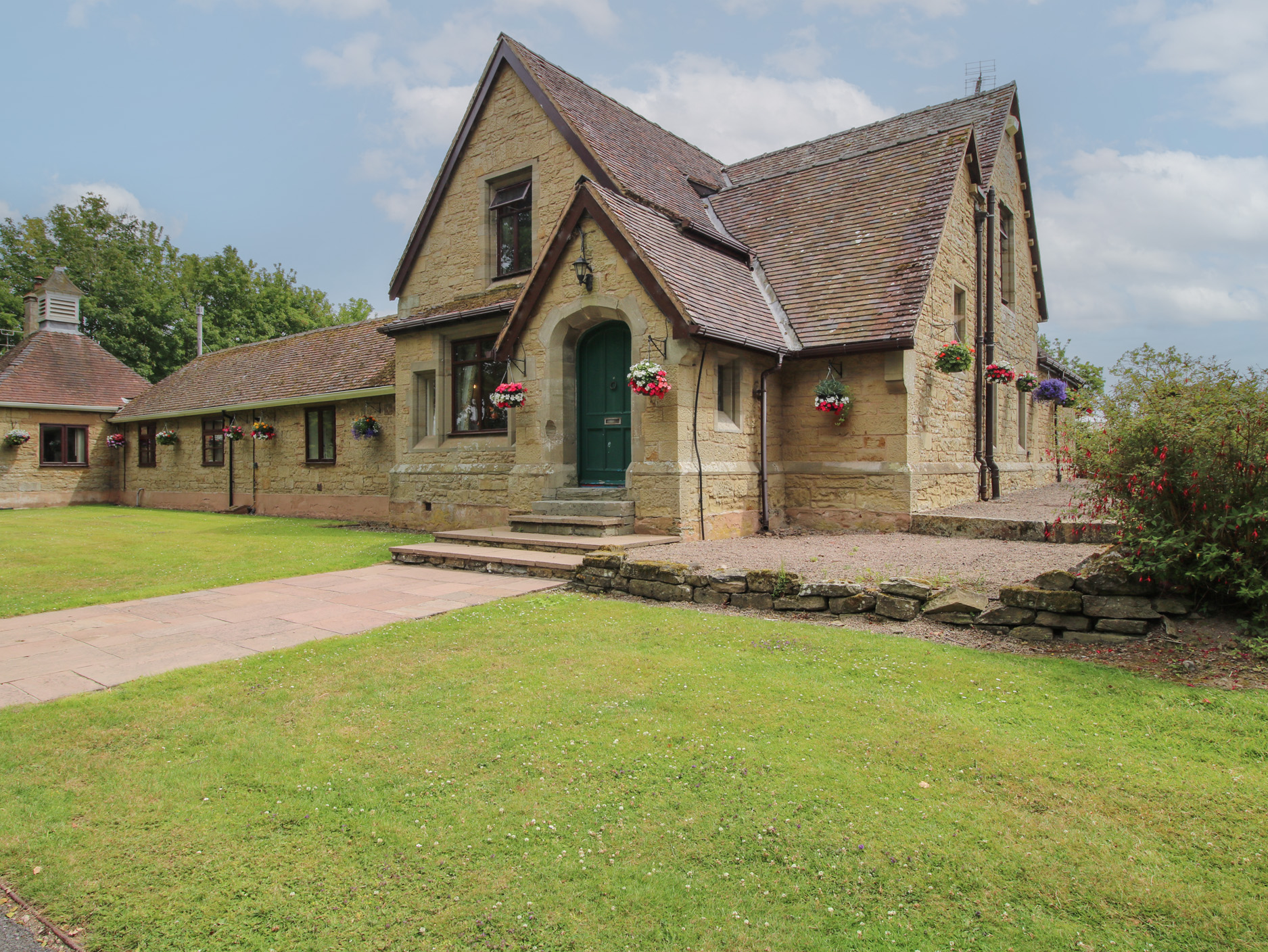 Holiday cottage, Shobdon (Keepers Cottage)