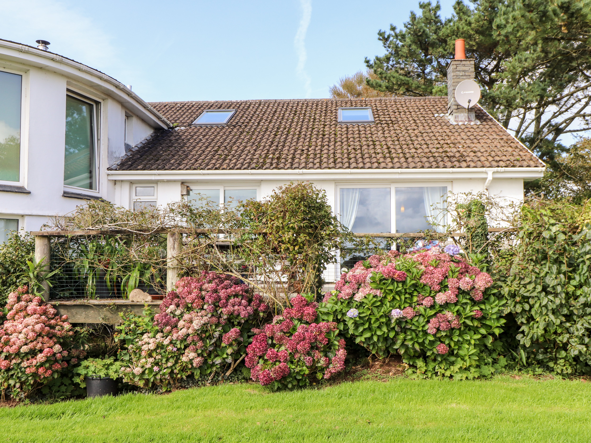 Holiday cottage, Falmouth (Little Roskrow)