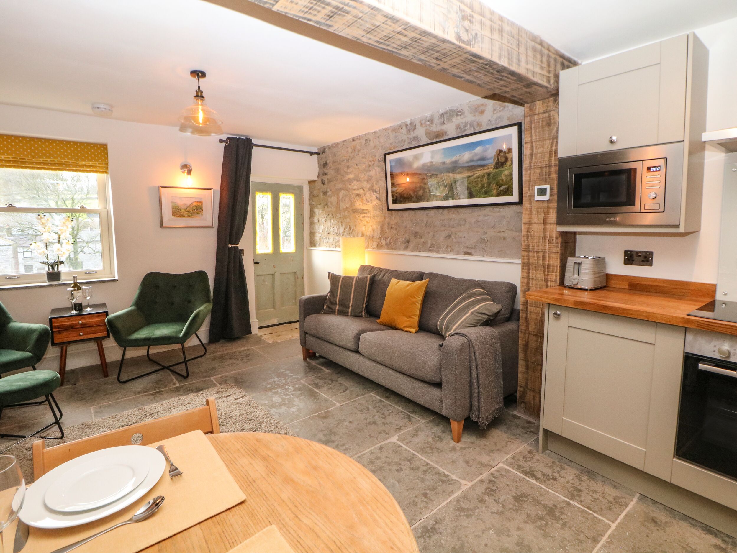 Holiday cottage in Tideswell, Derbyshire - Photo 8