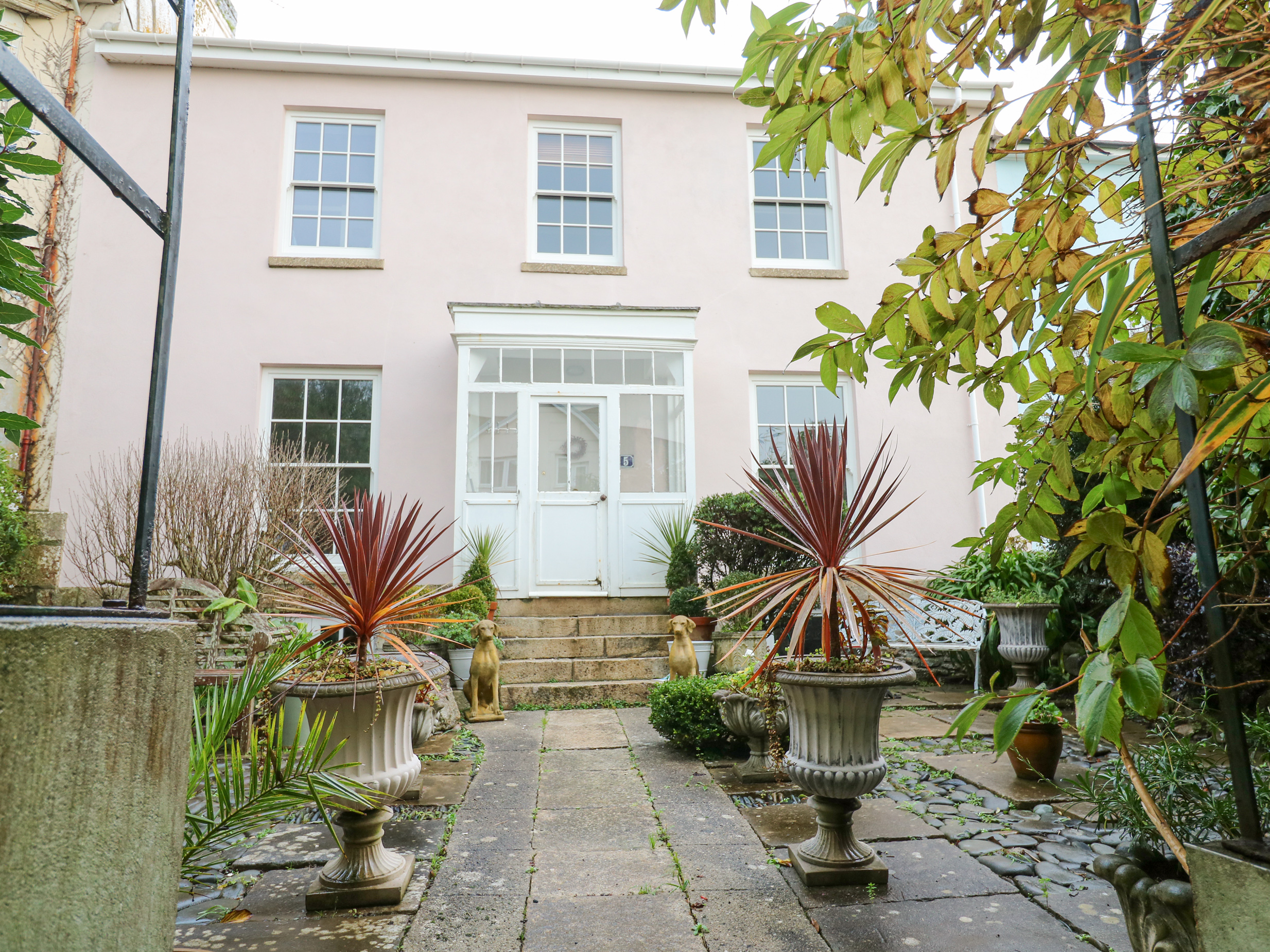 Holiday cottage, Penzance (Scillonia)