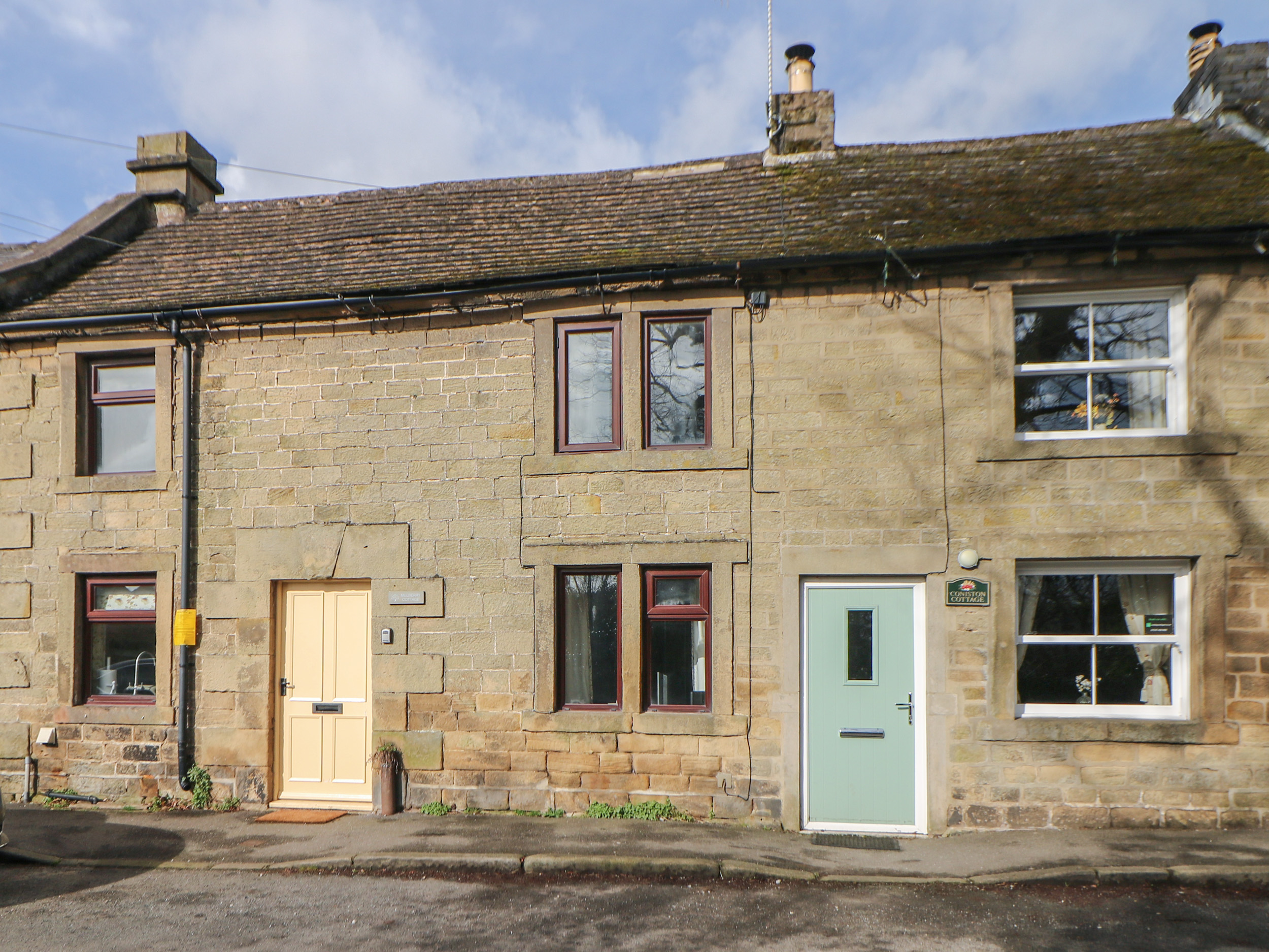Holiday cottage in Youlgreave, Derbyshire - Photo 2