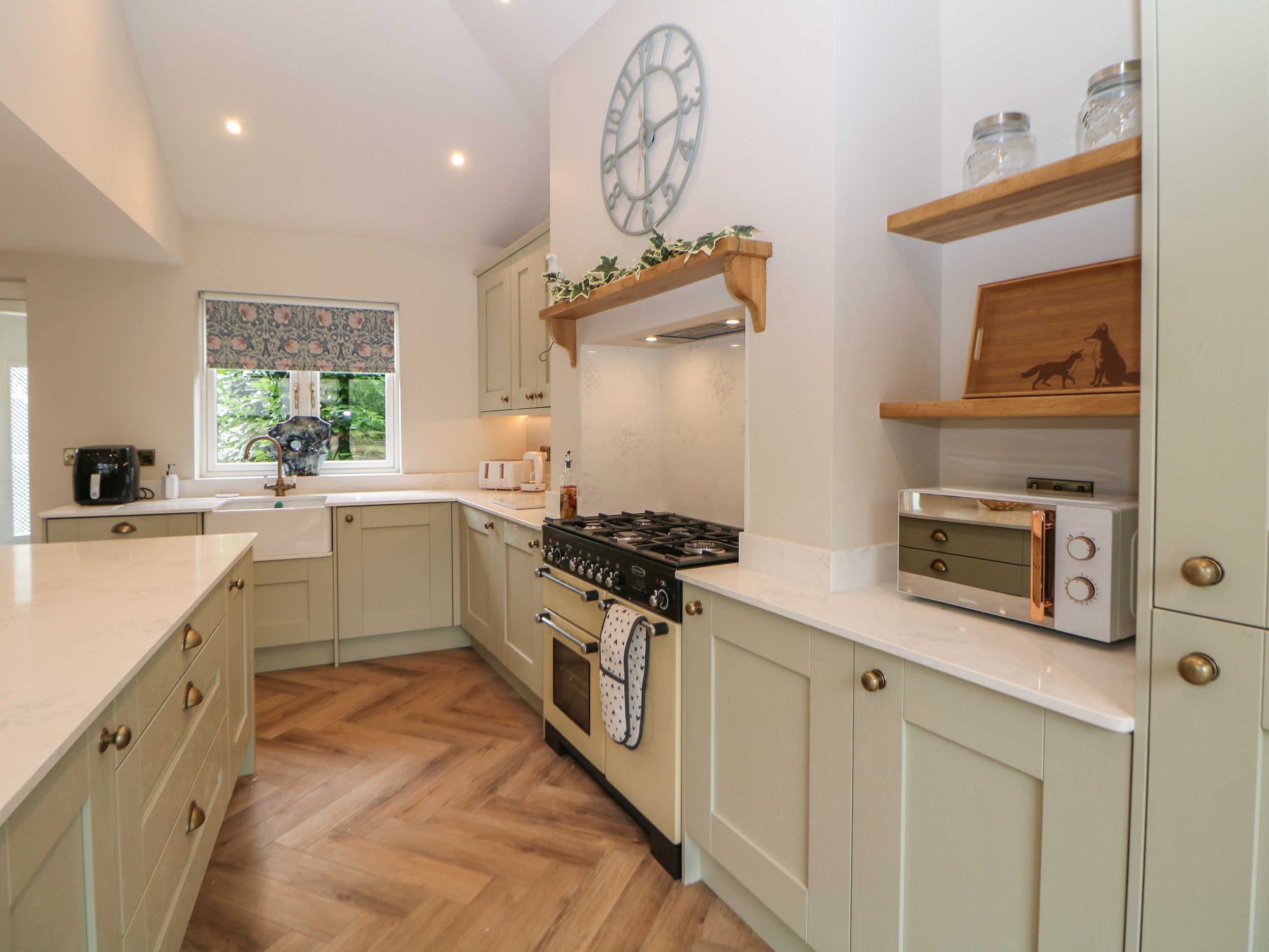 Holiday cottage in Buxton, Derbyshire - Photo 9