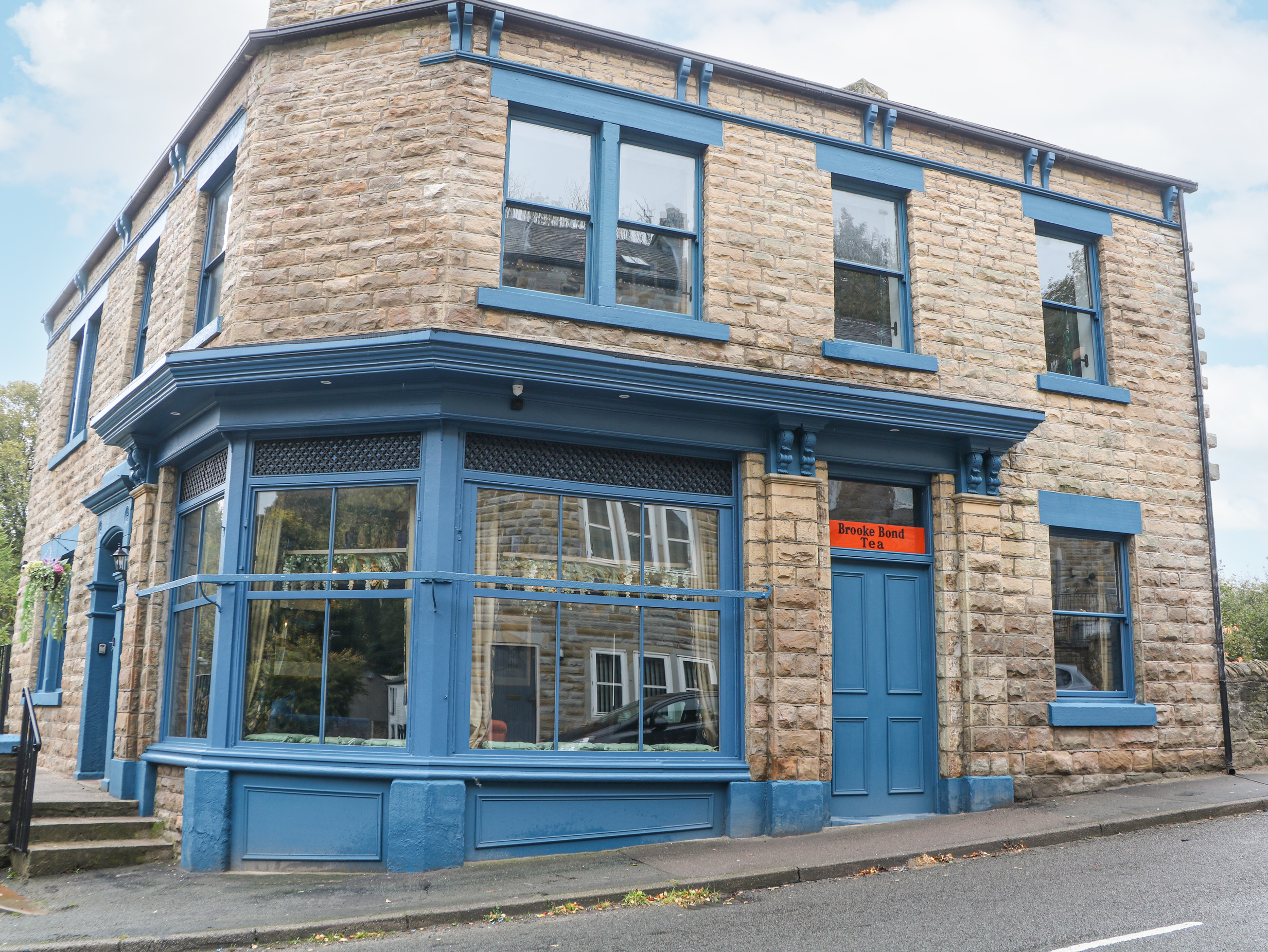 Holiday cottage in New Mills, Derbyshire - Photo 2