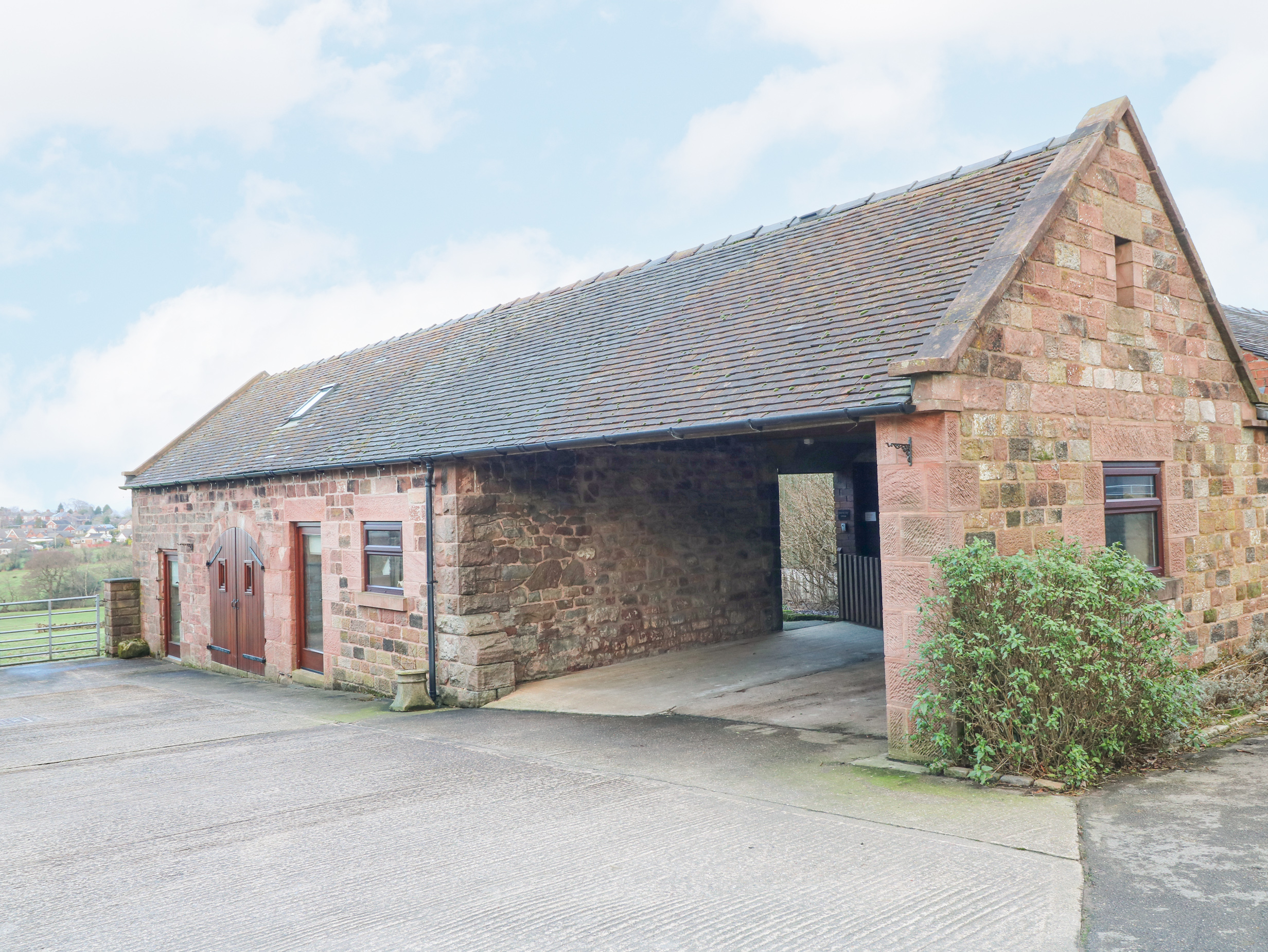 Holiday cottage, Wetley Rocks (Roaches View Barn)