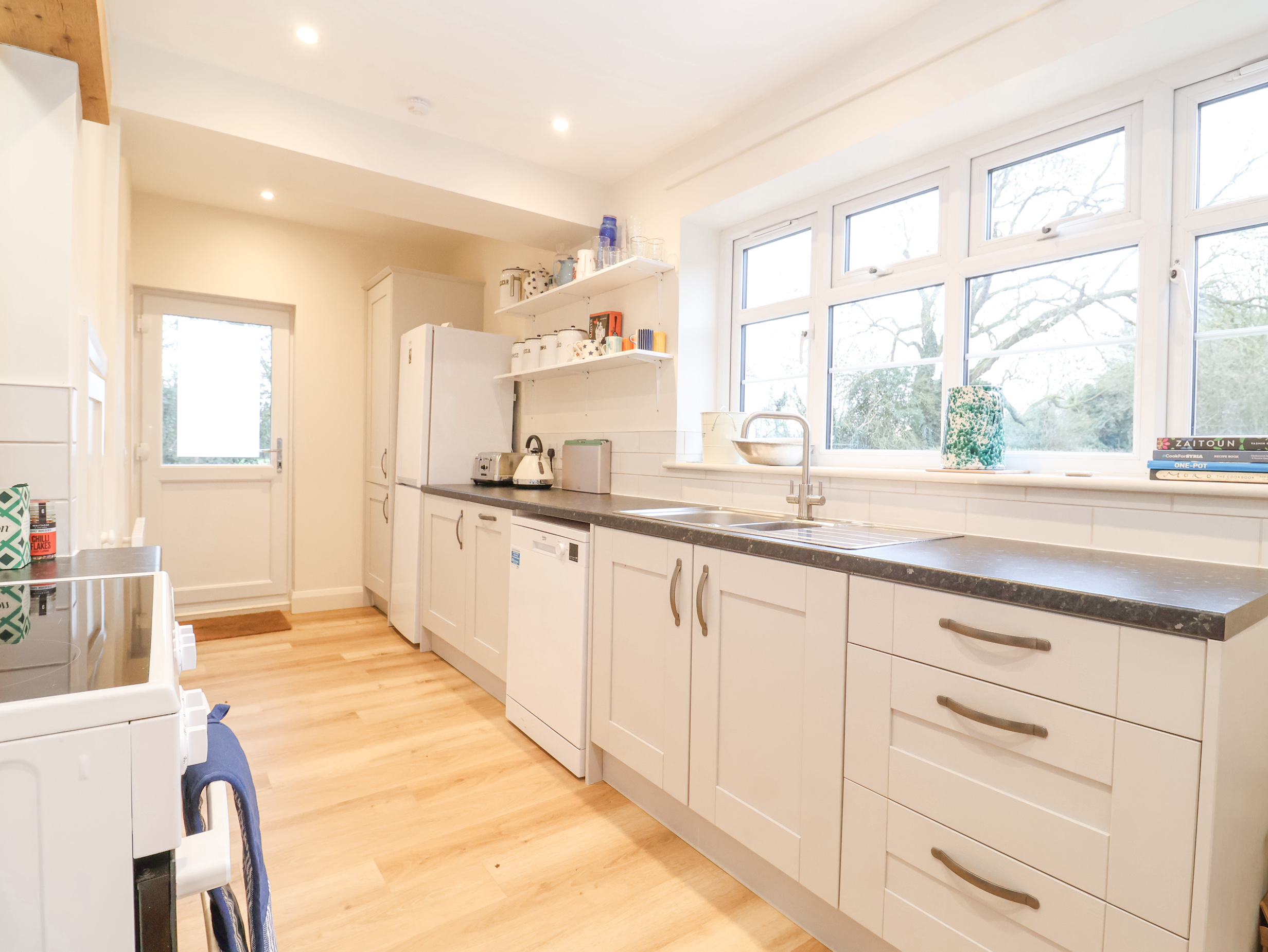 Holiday cottage in Woodbridge, Suffolk - Photo 8