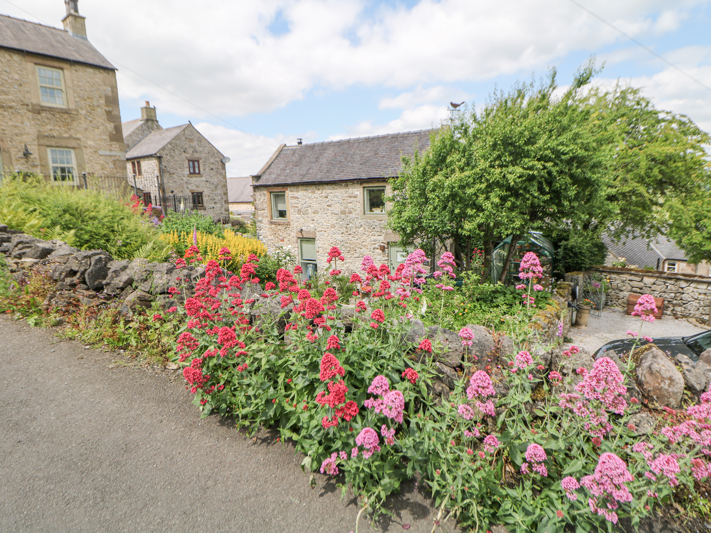 Holiday cottage in Winster, Derbyshire - Photo 2