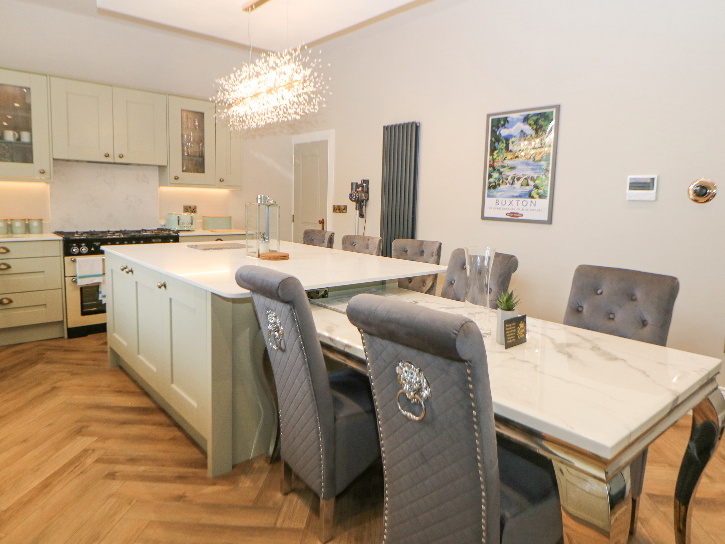 Holiday cottage in Buxton, Derbyshire - Photo 8