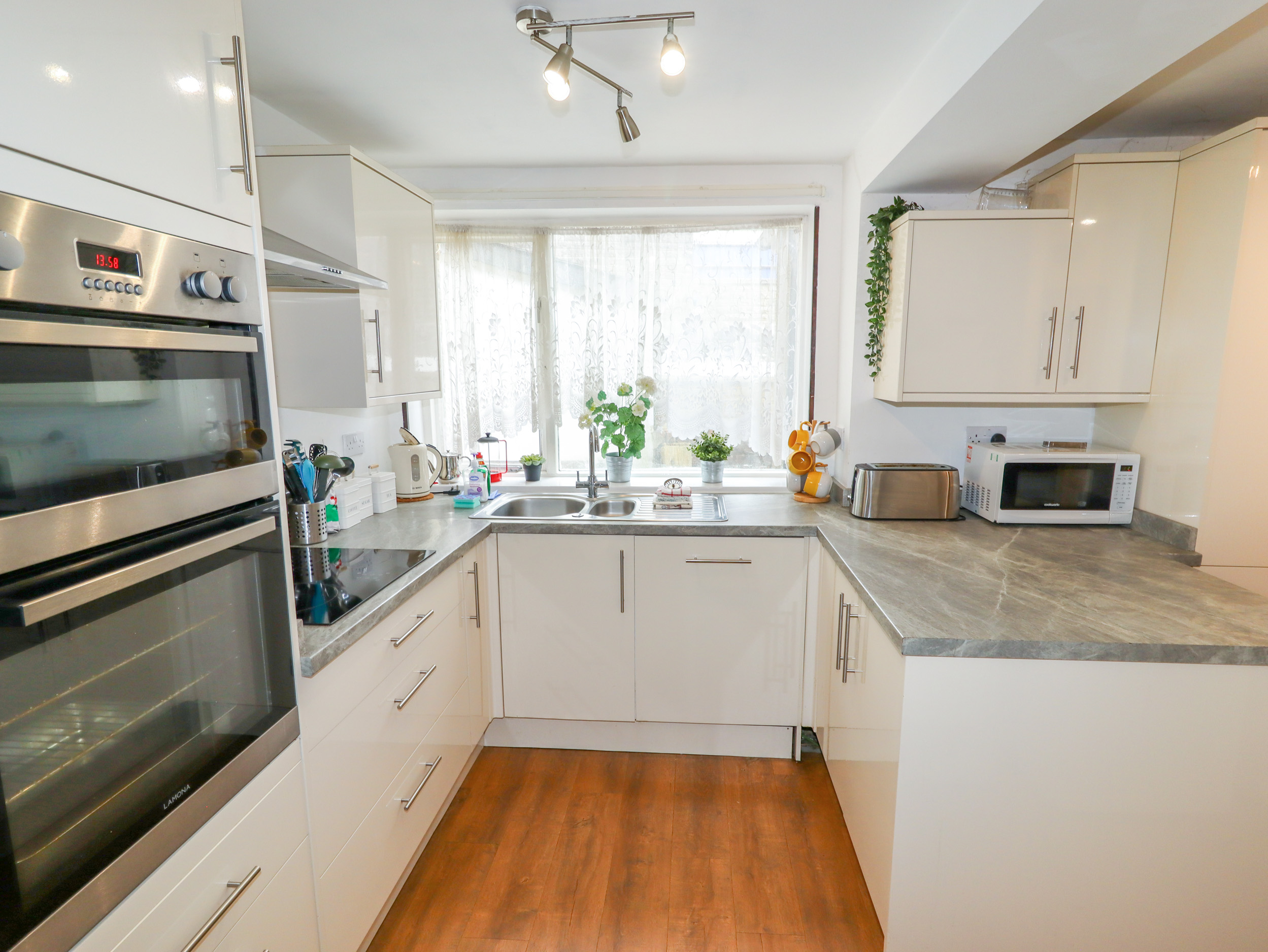 Holiday cottage in Buxton, Derbyshire - Photo 5