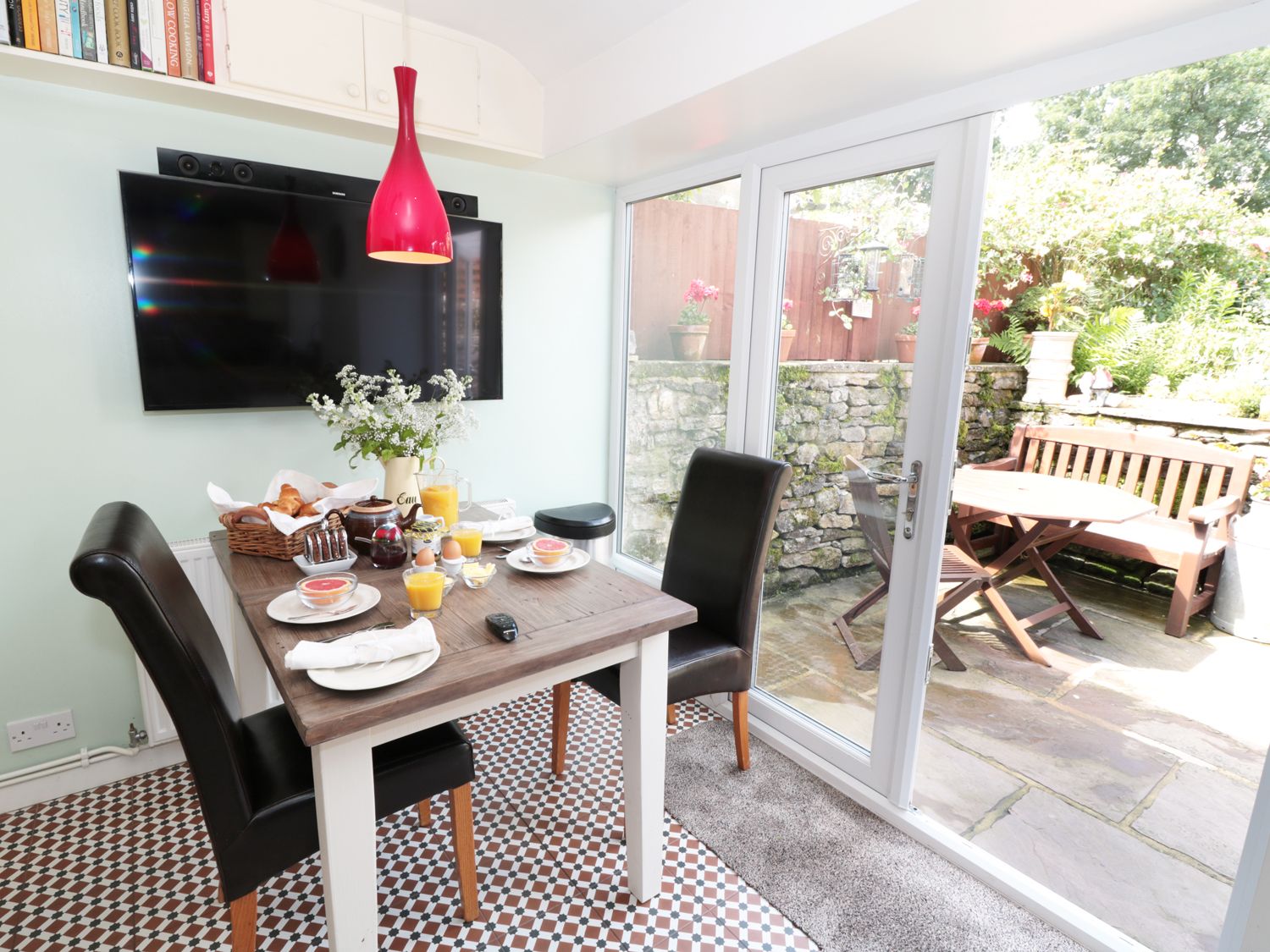 Holiday cottage in Castleton, Derbyshire - Photo 8