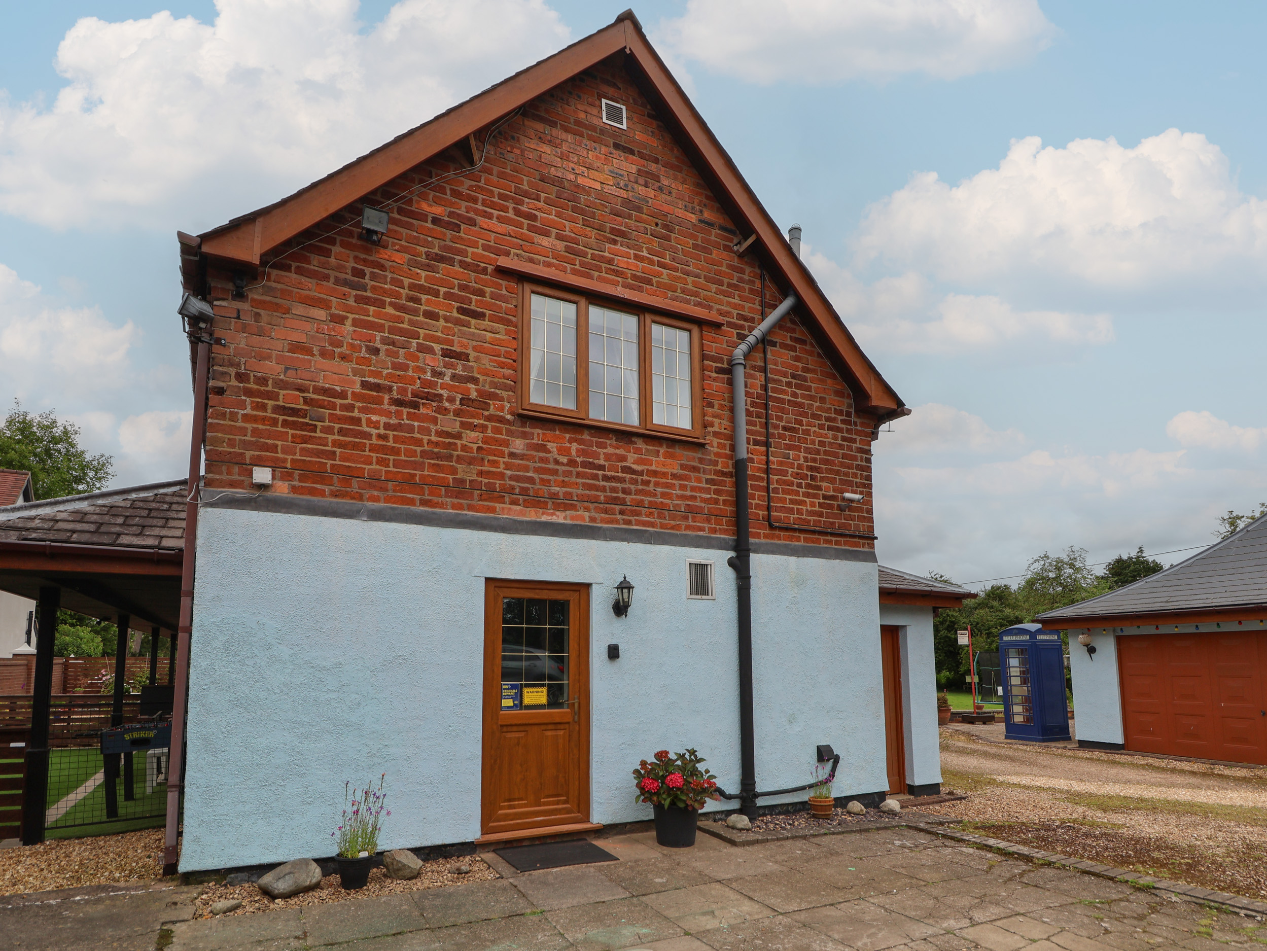 Holiday cottage, Admaston (The Barn @ The Elms)