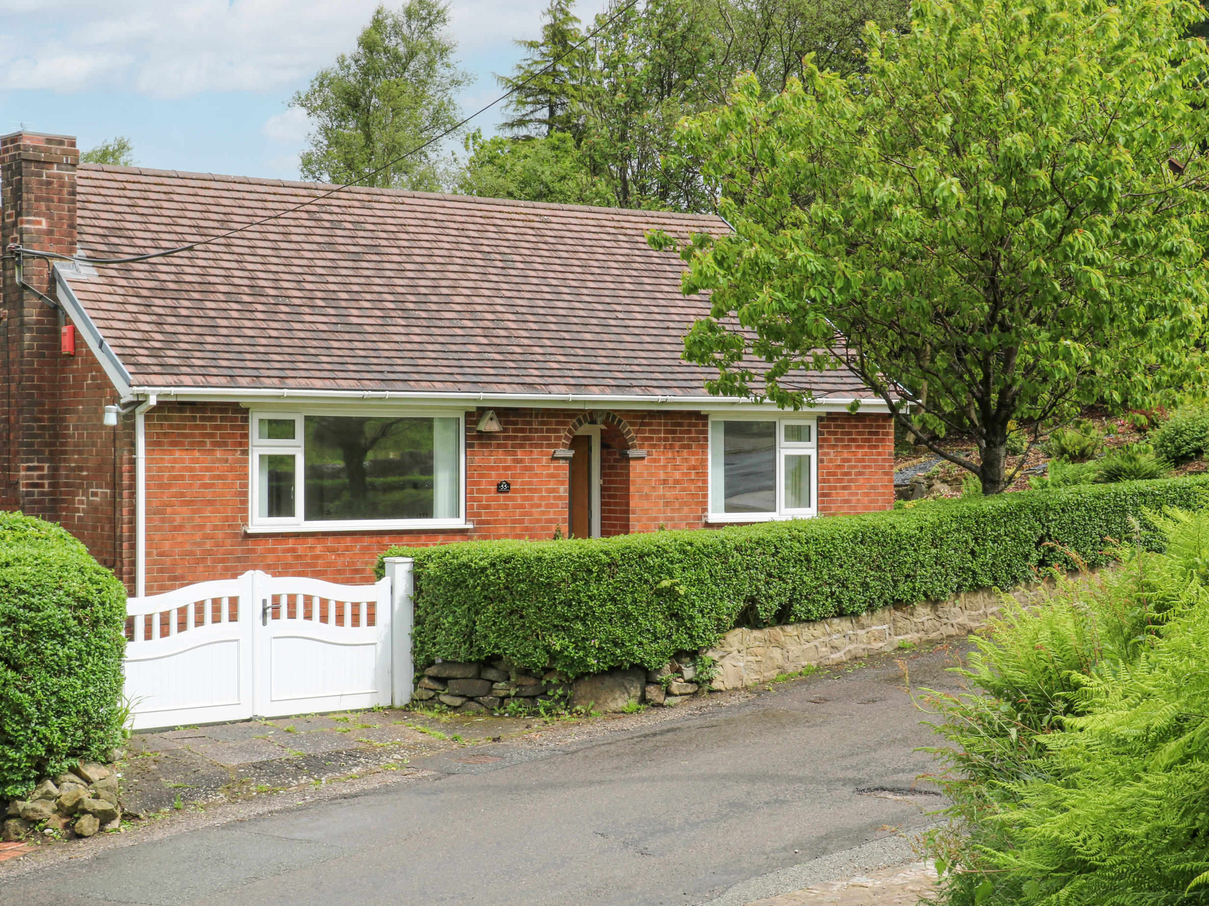 Holiday cottage, Mow Cop (Belle Vue)