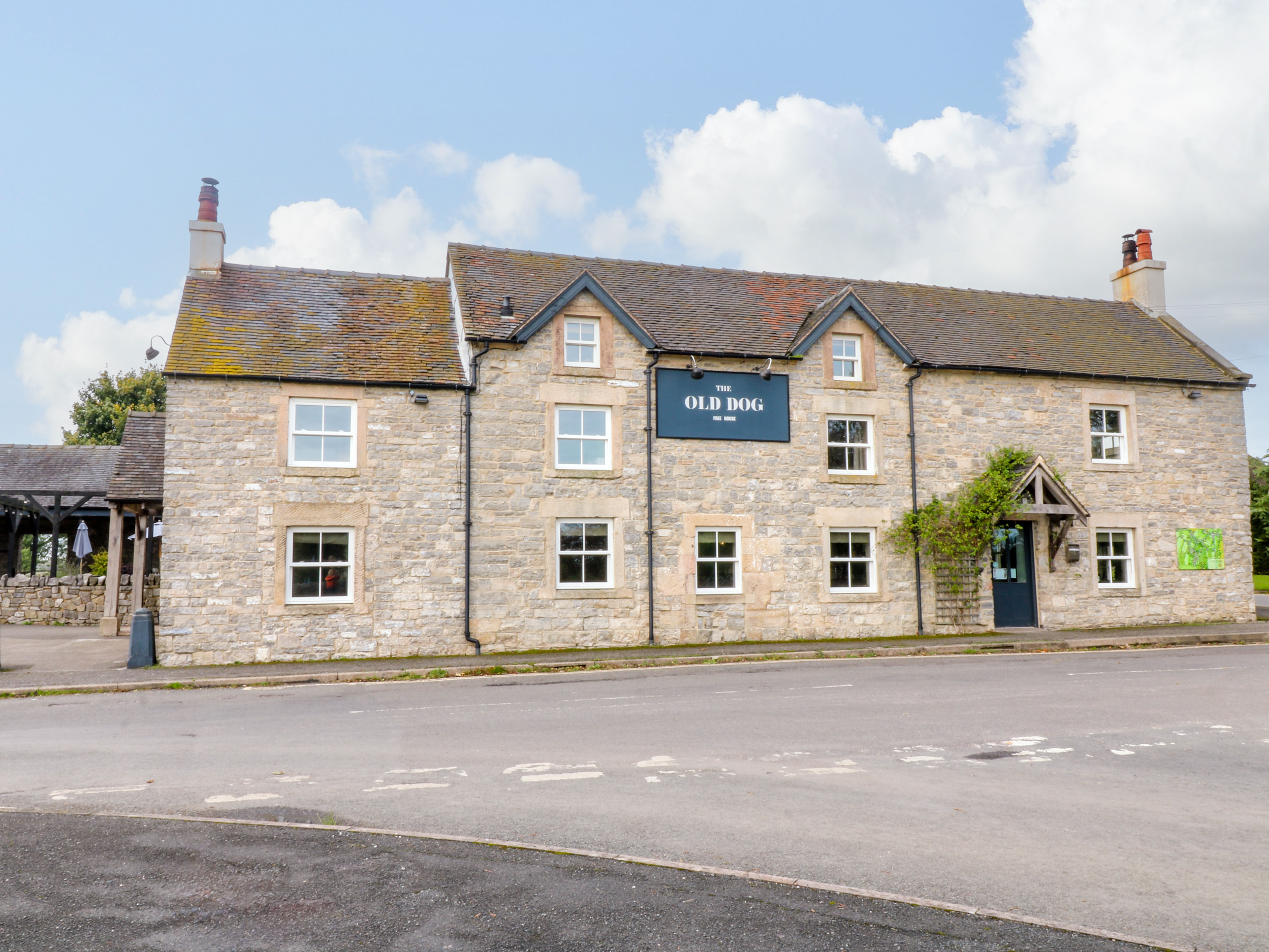 Holiday cottage in Thorpe, Derbyshire - Photo 1