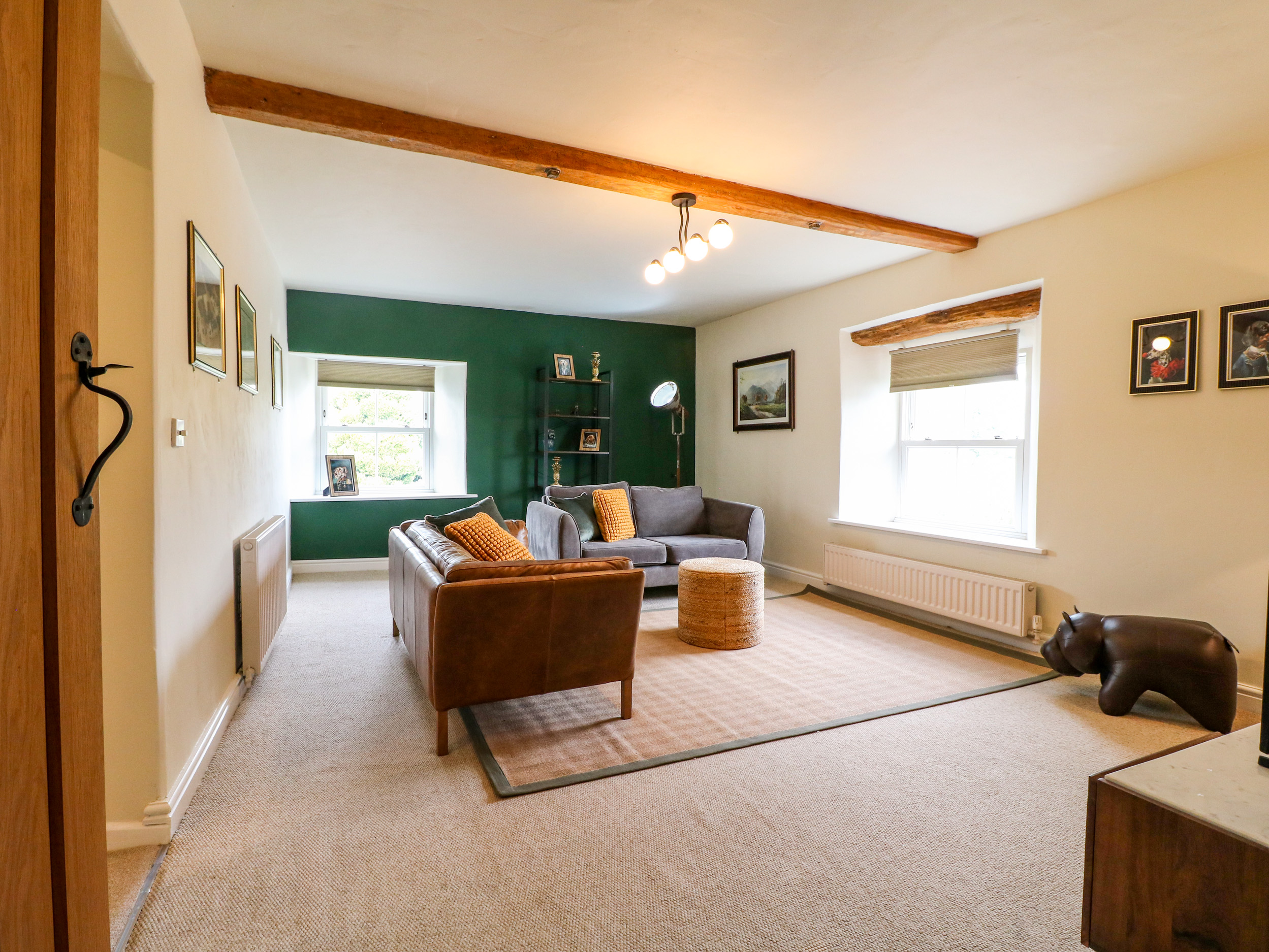 Holiday cottage in Thorpe, Derbyshire - Photo 2