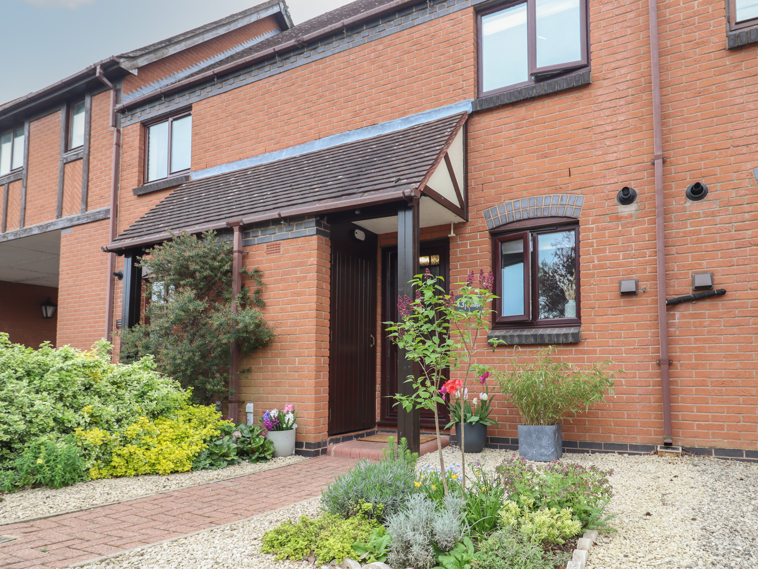 Holiday cottage, Stratford-upon-Avon (Wren Cottage - Heritage Mews)