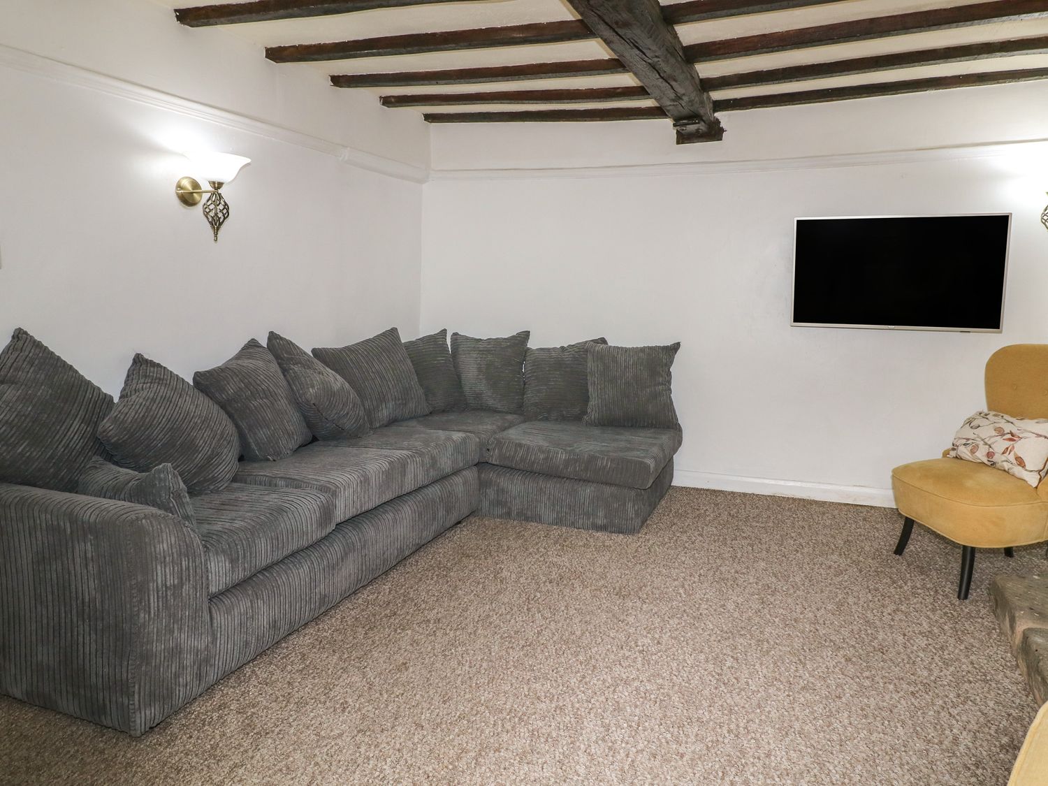 Holiday cottage in Cromford, Derbyshire - Photo 6