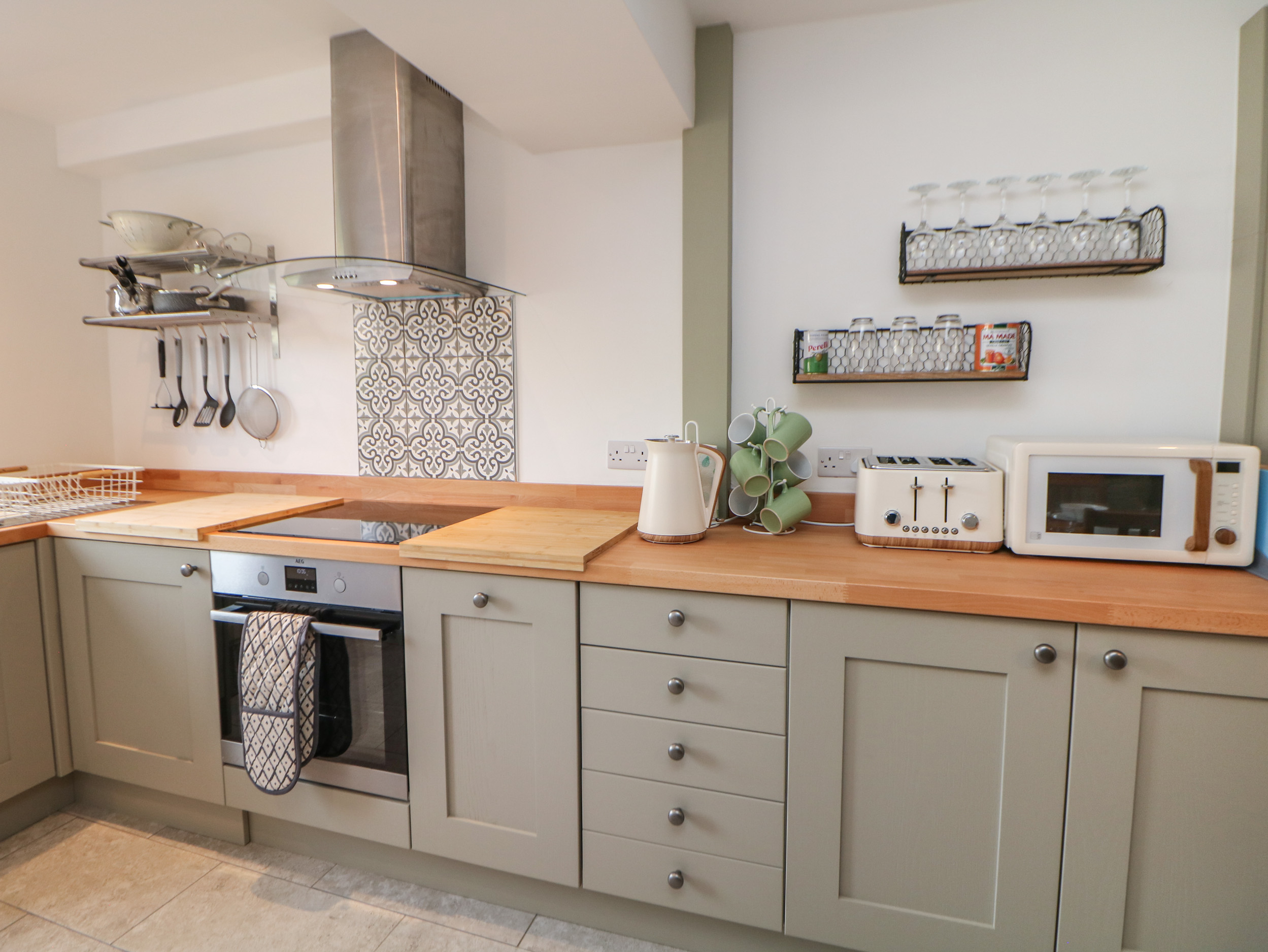 Holiday cottage in Bradwell, Derbyshire - Photo 11