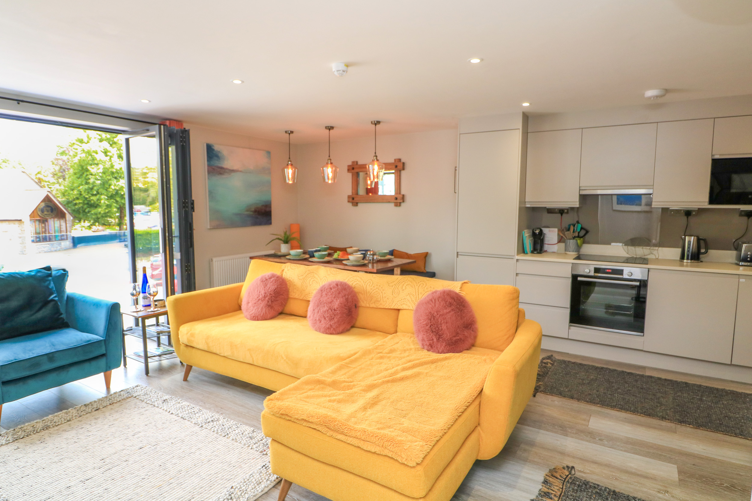 Holiday cottage, Dartmouth ()
