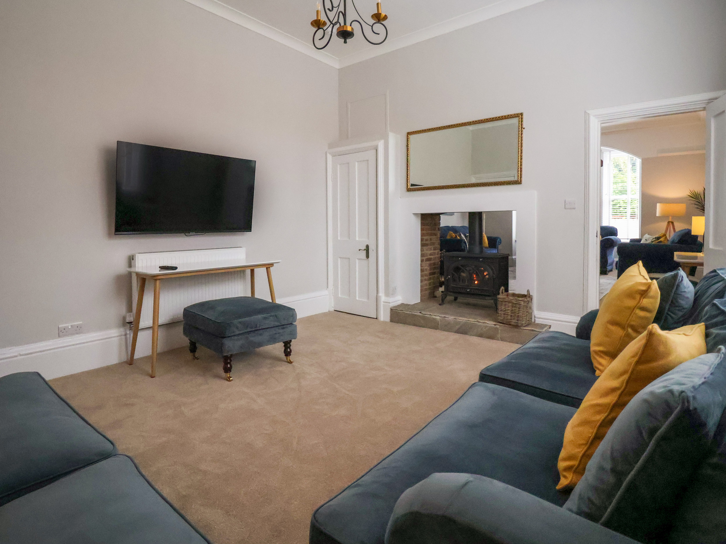 Broad Bay Lodge - Sleeps 16