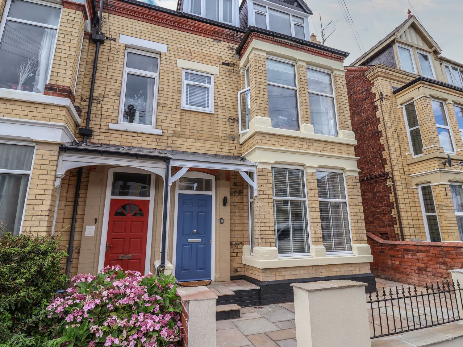 Holiday cottage, Bridlington ()