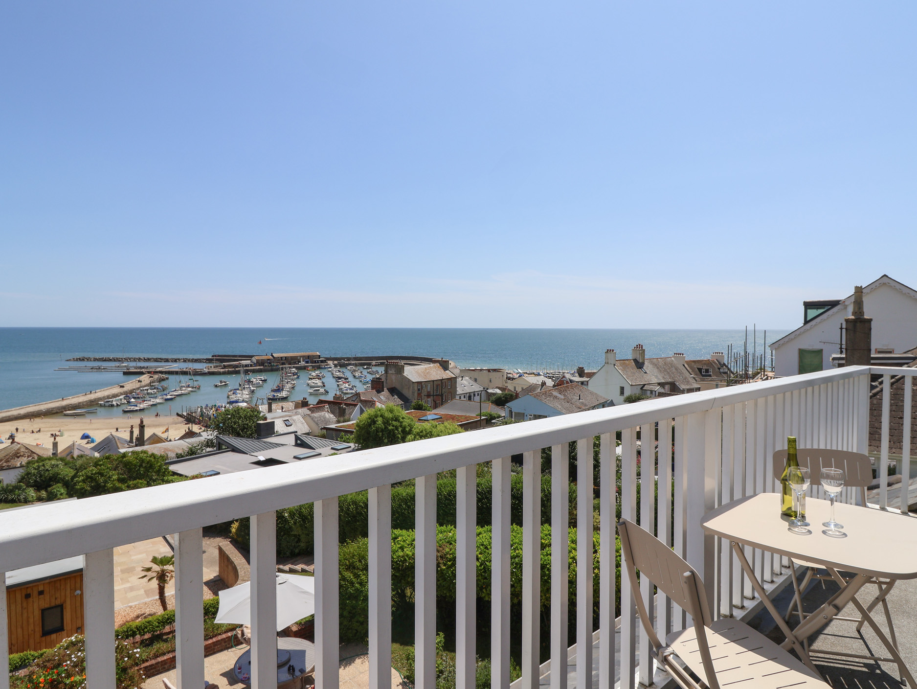 Holiday cottage, Lyme Regis ()