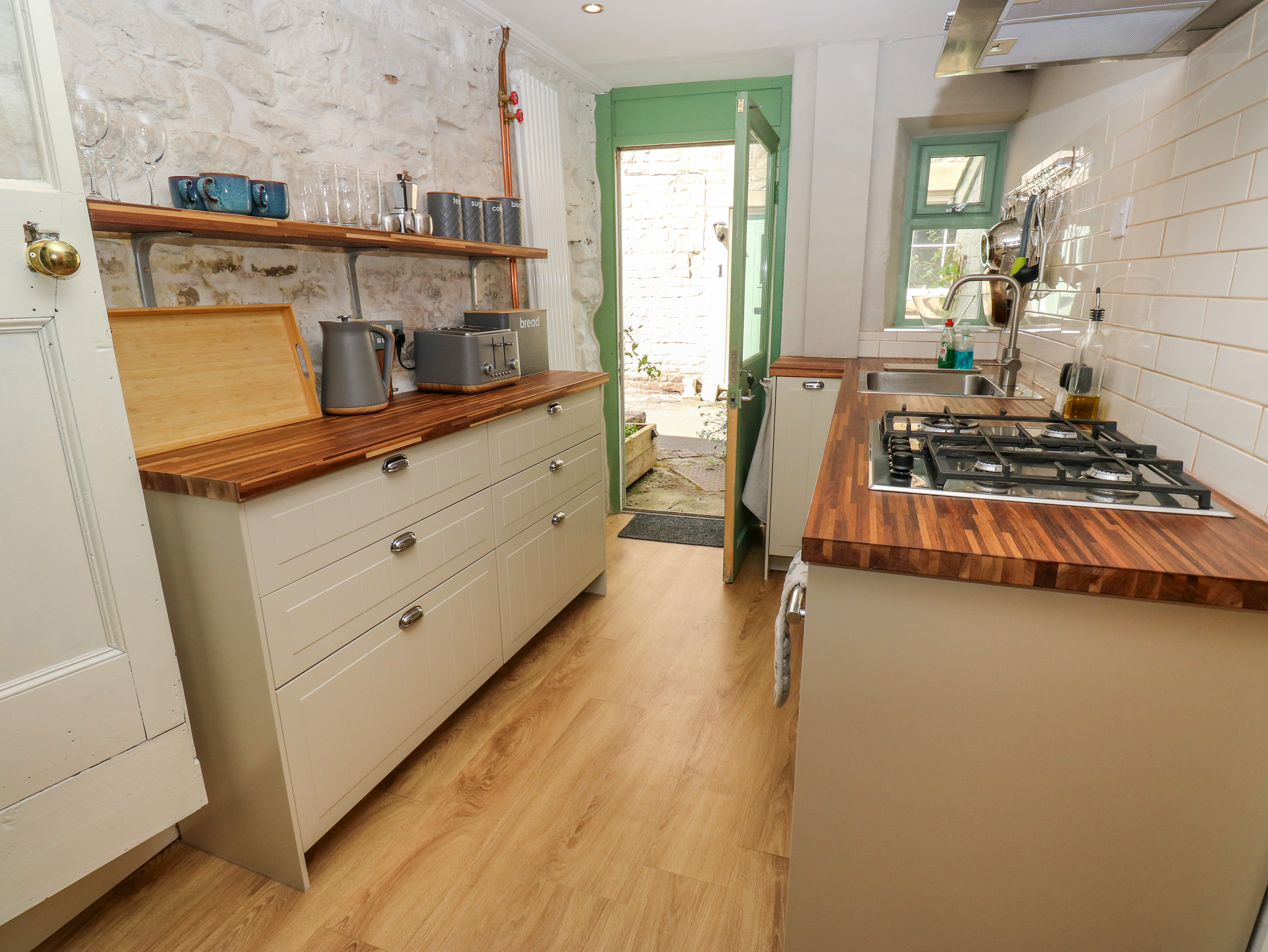 Holiday cottage in Tideswell, Derbyshire - Photo 6