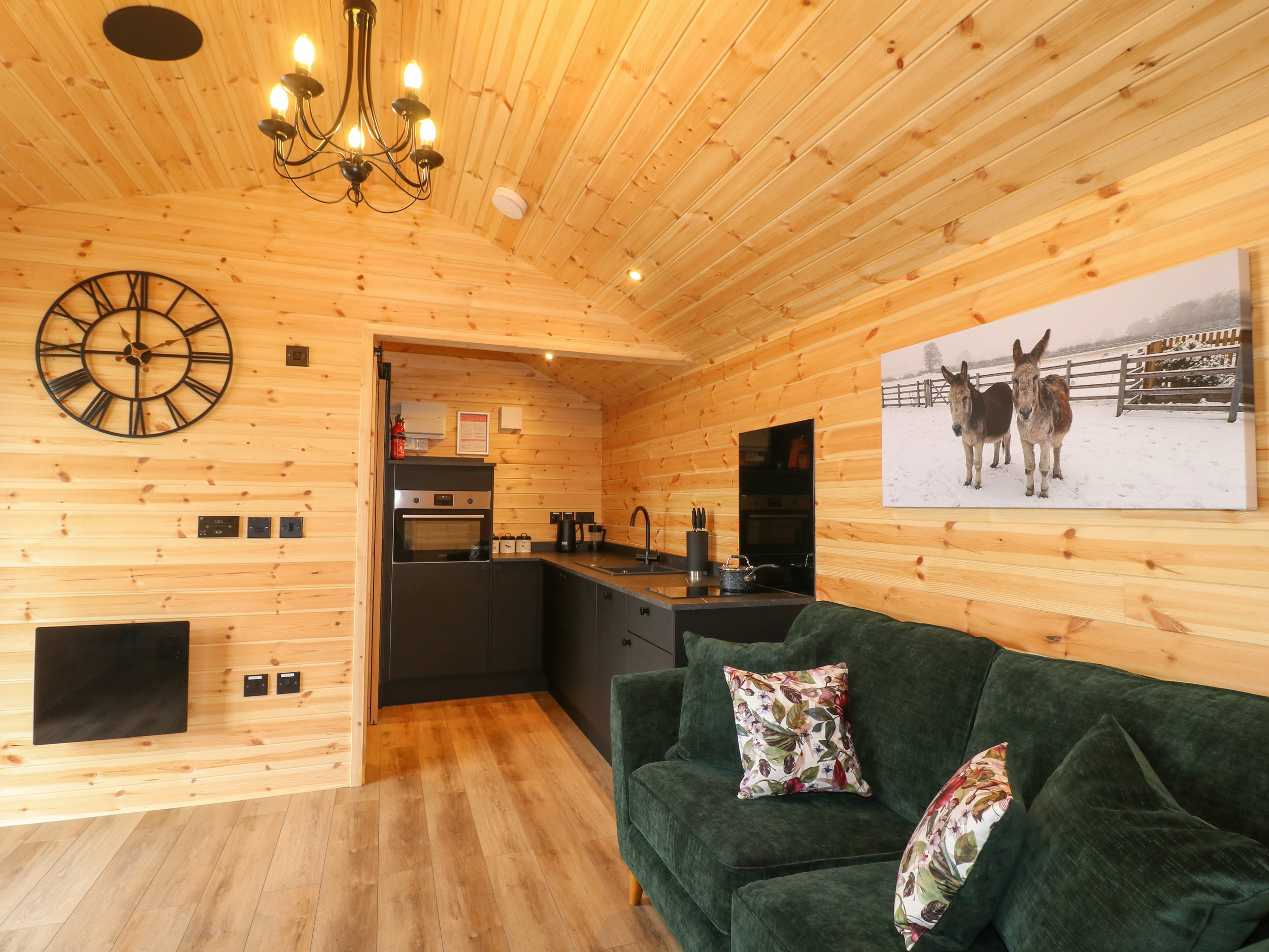 Holiday cottage in Church Broughton, Derbyshire - Photo 8