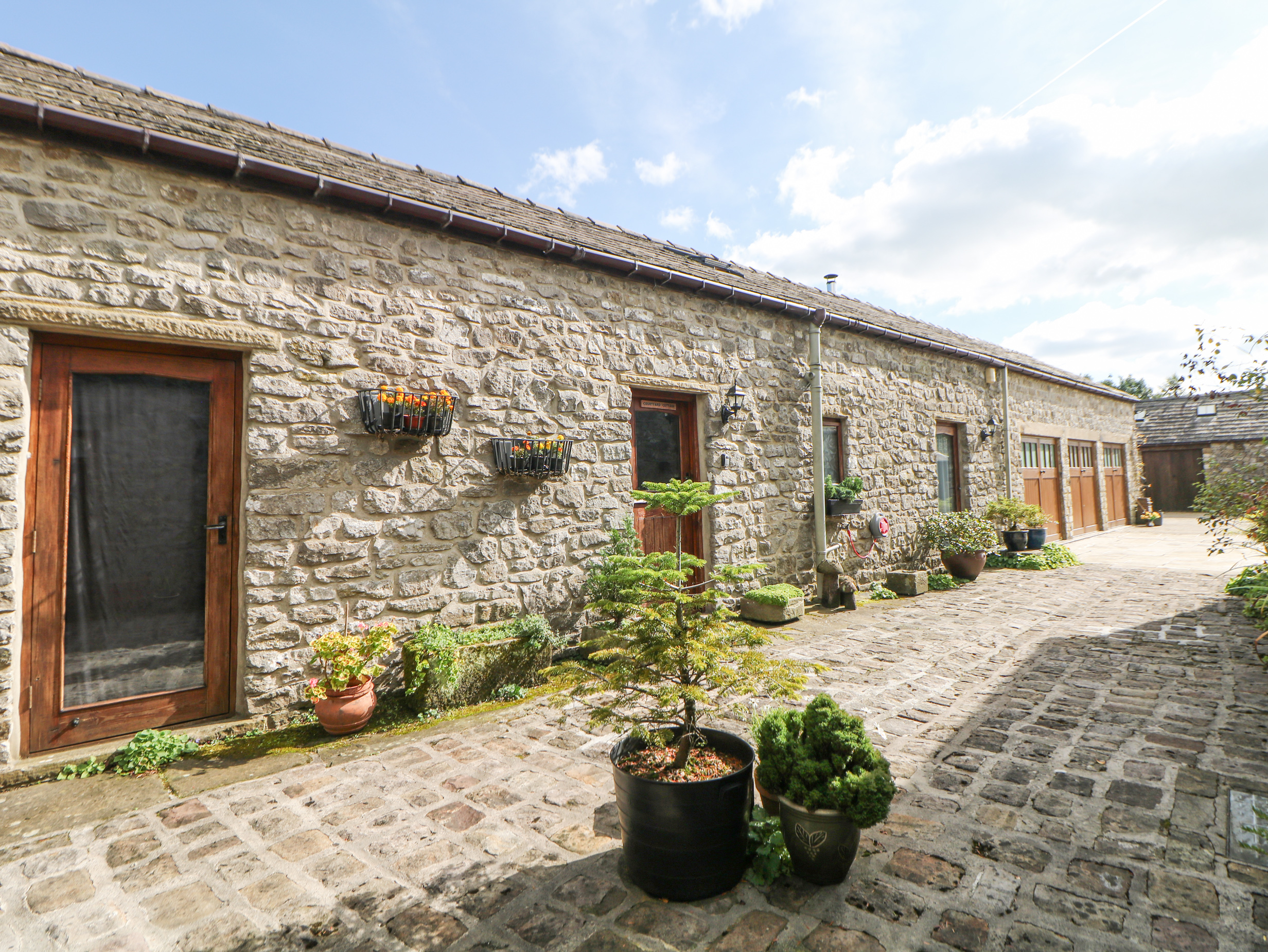 Holiday cottage, Chapel-en-le-Frith (Courtyard Cottage)