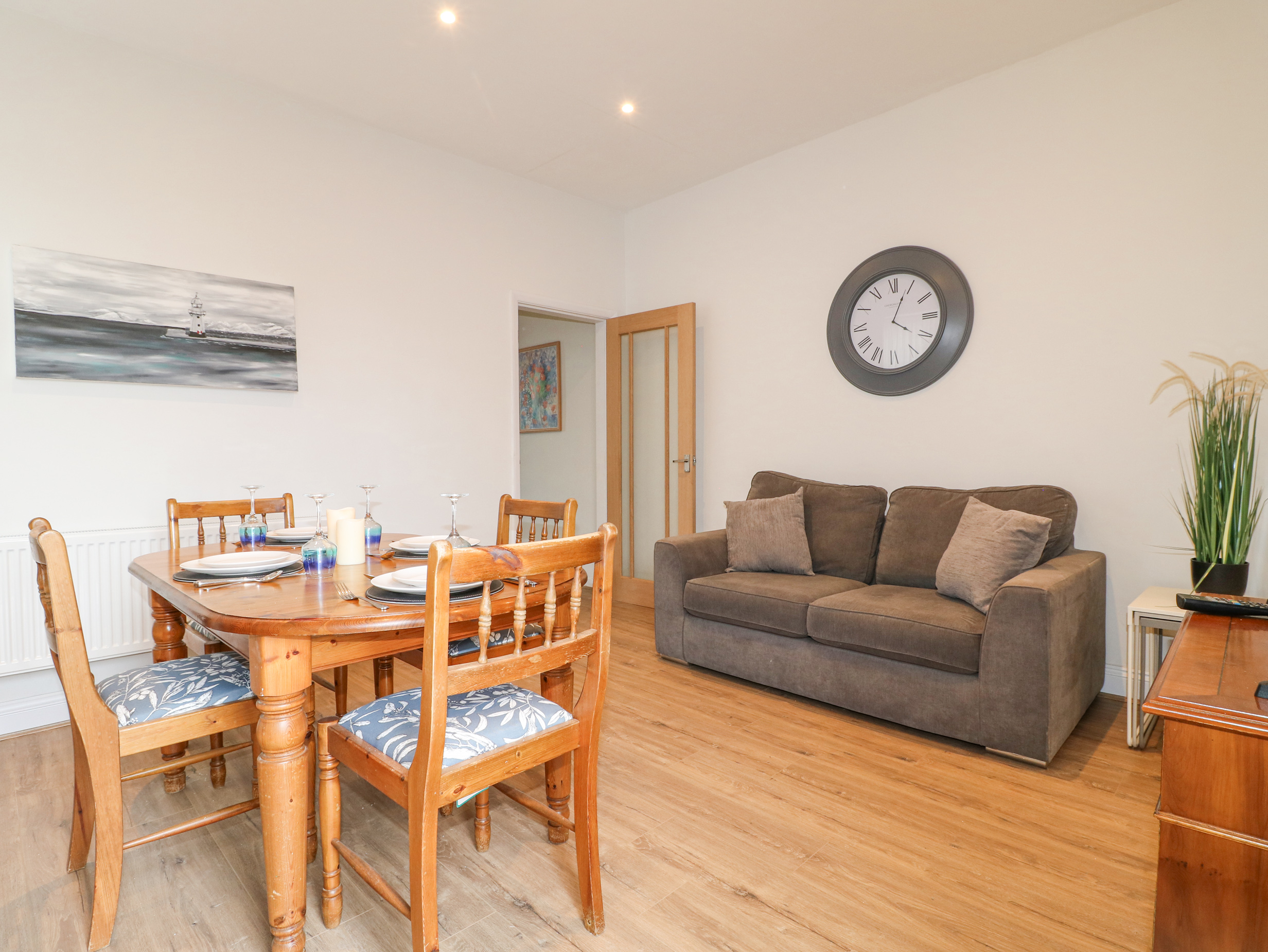 Holiday cottage in Alfreton, Derbyshire - Photo 6