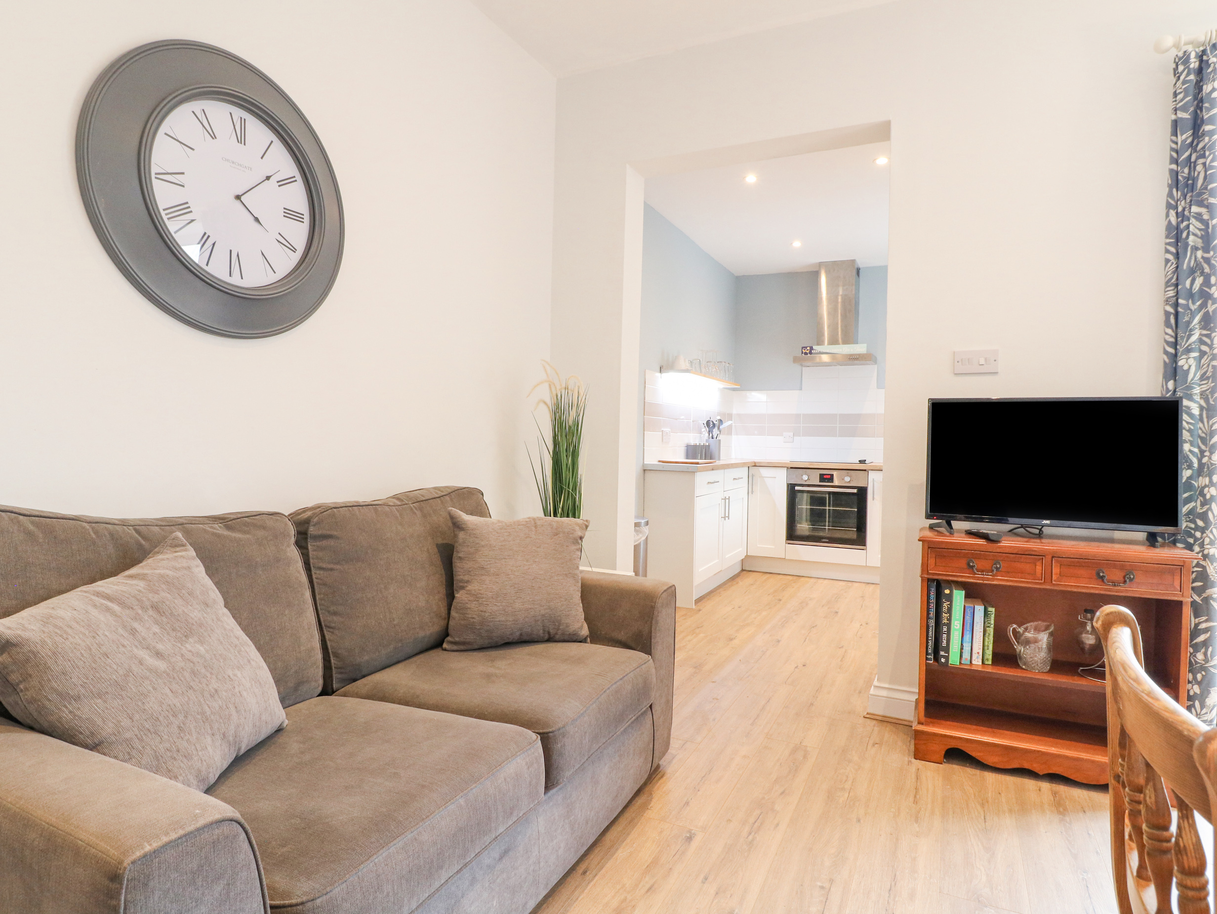Holiday cottage in Alfreton, Derbyshire - Photo 11