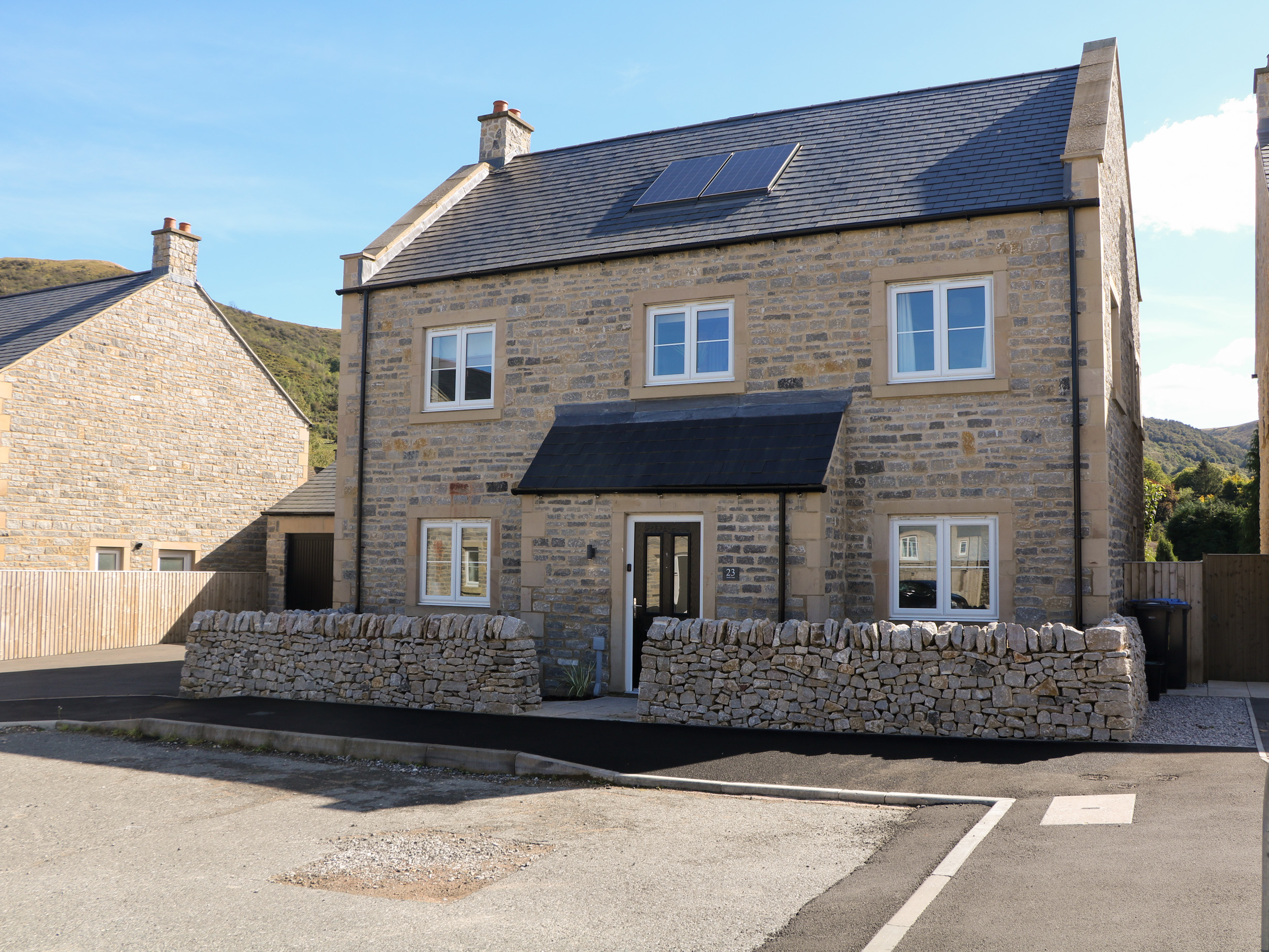 Holiday cottage, Bradwell (Knoll View)