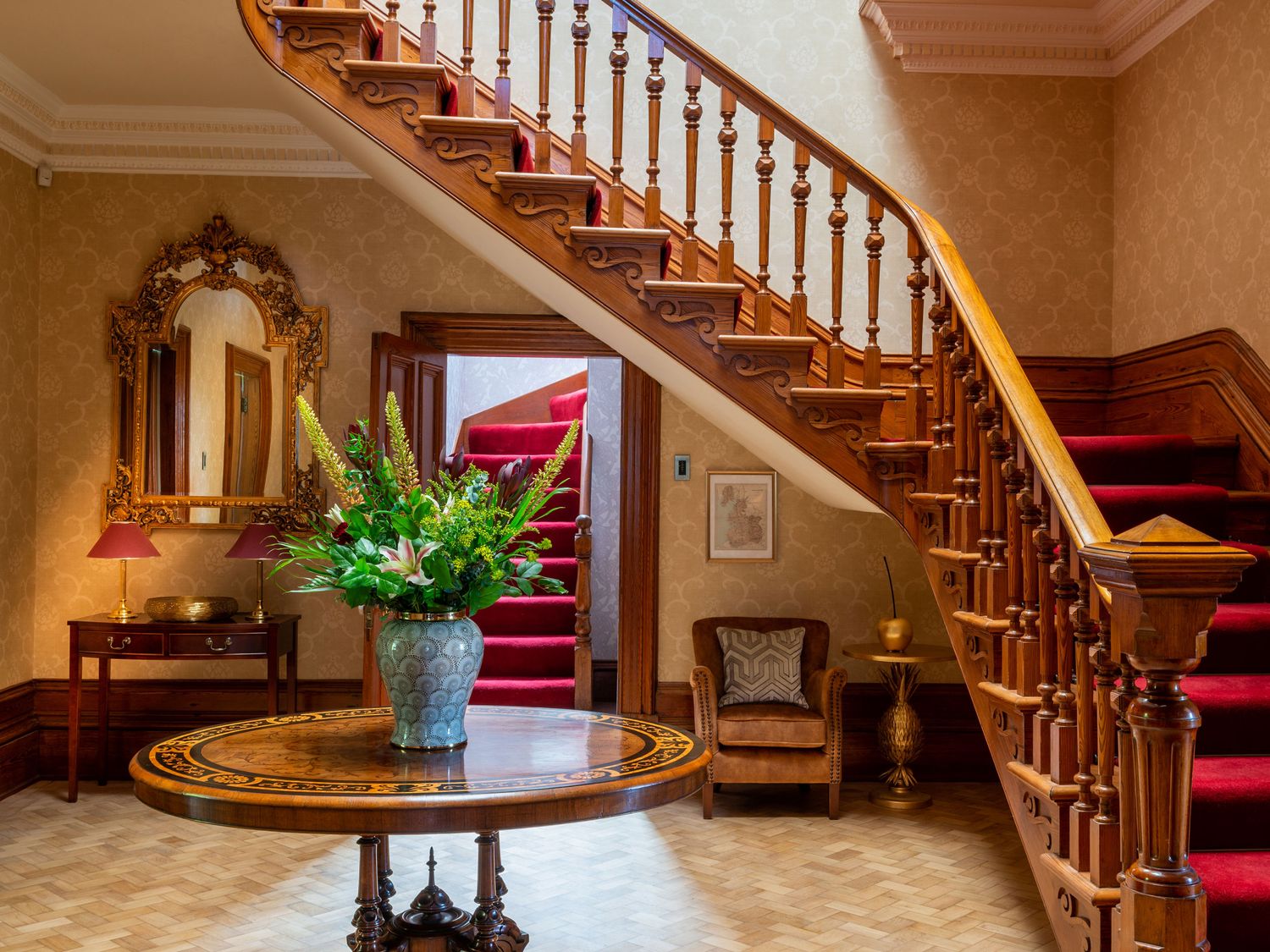 Moorlands Manor - Sleeps 27