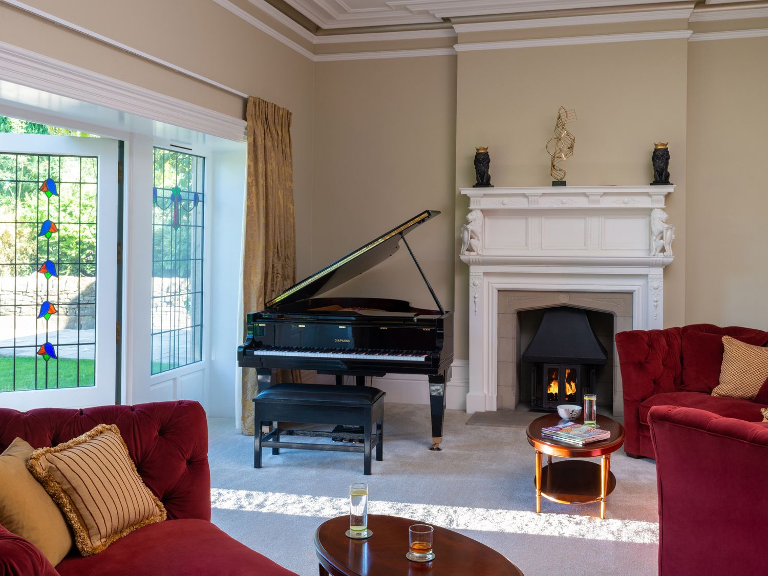 Moorlands Manor - Sleeps 27