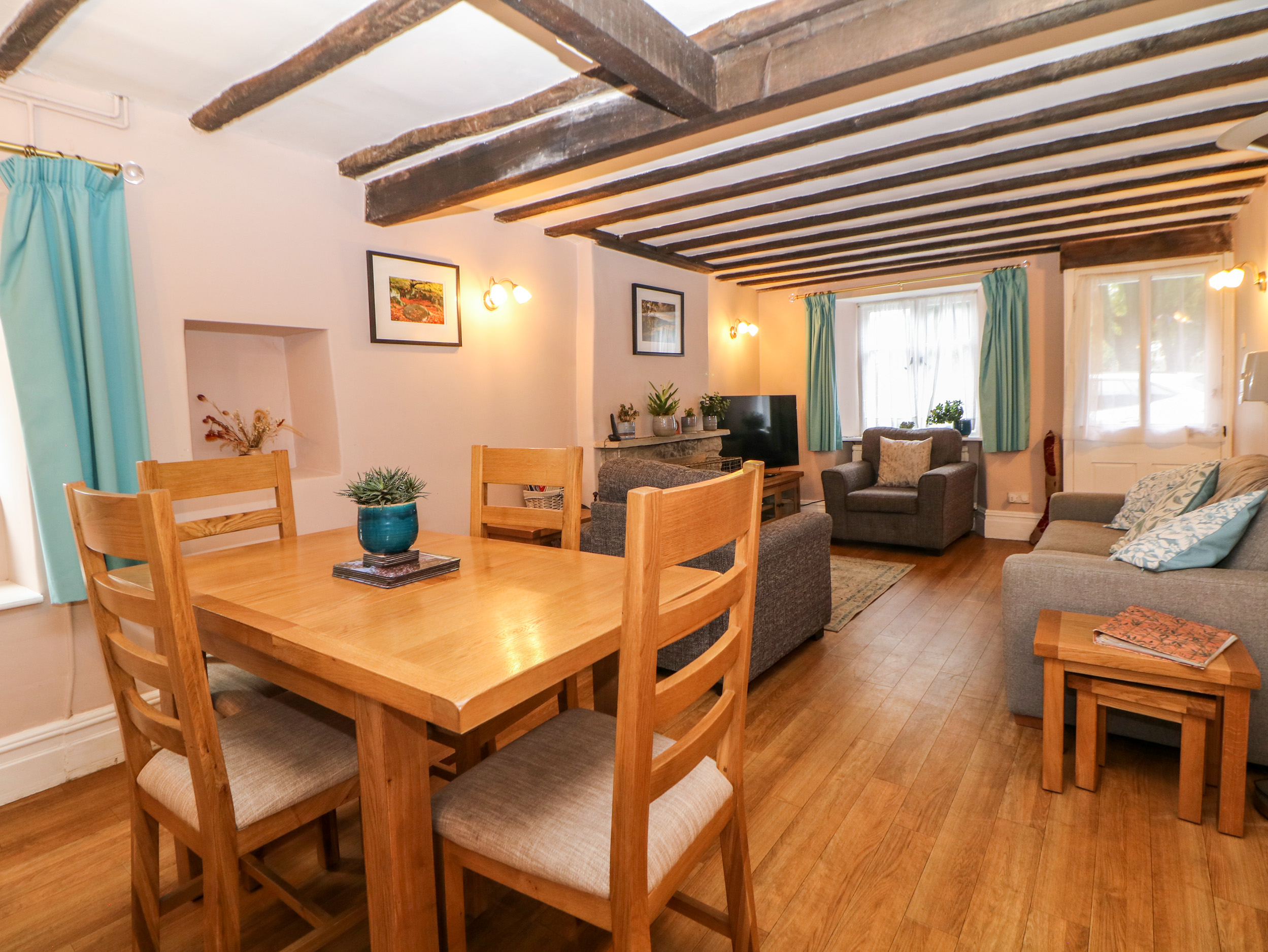 Holiday cottage in Litton, Derbyshire - Photo 8