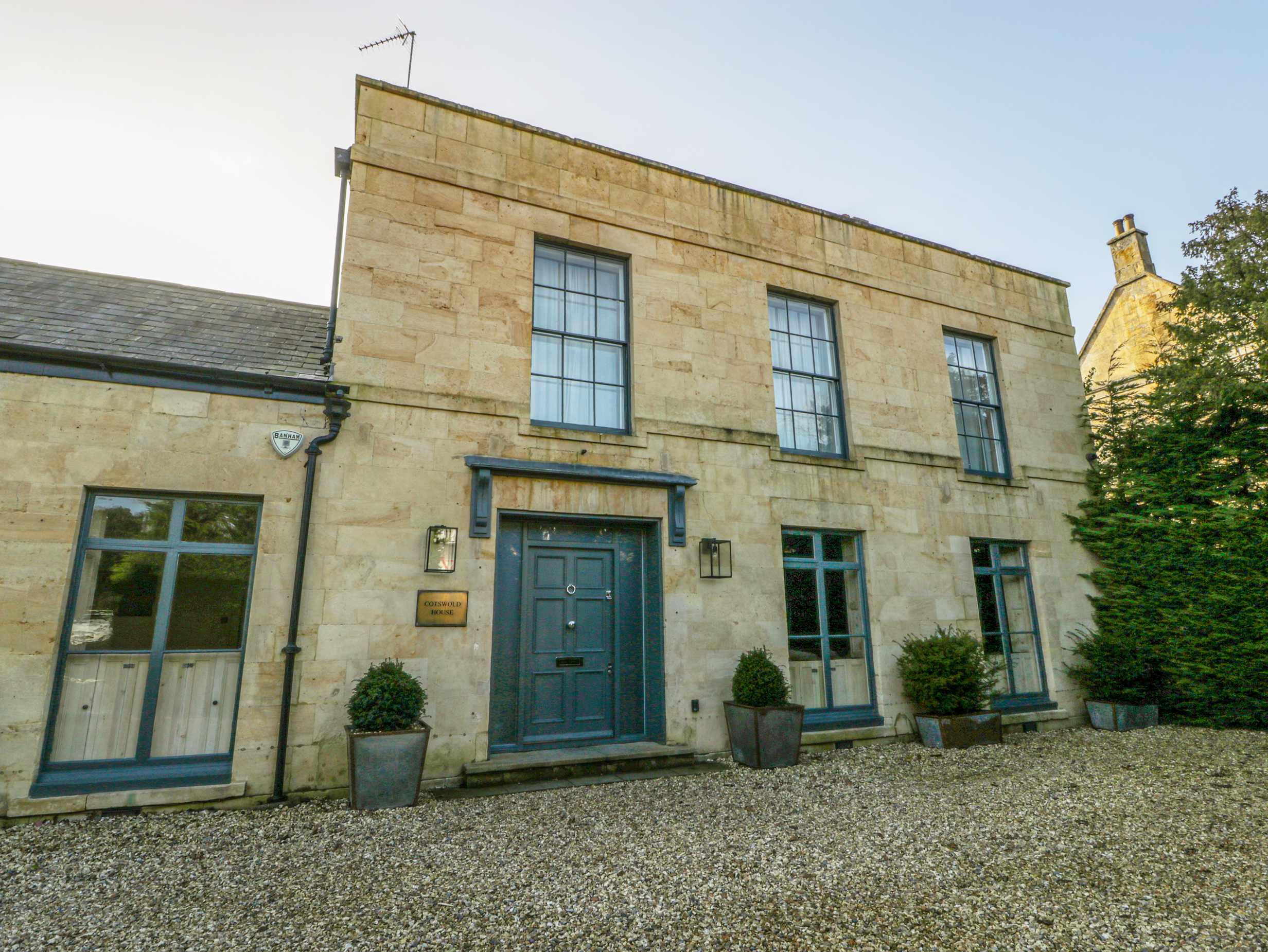 Holiday cottage in Moreton-in-Marsh, Gloucestershire - Photo 1