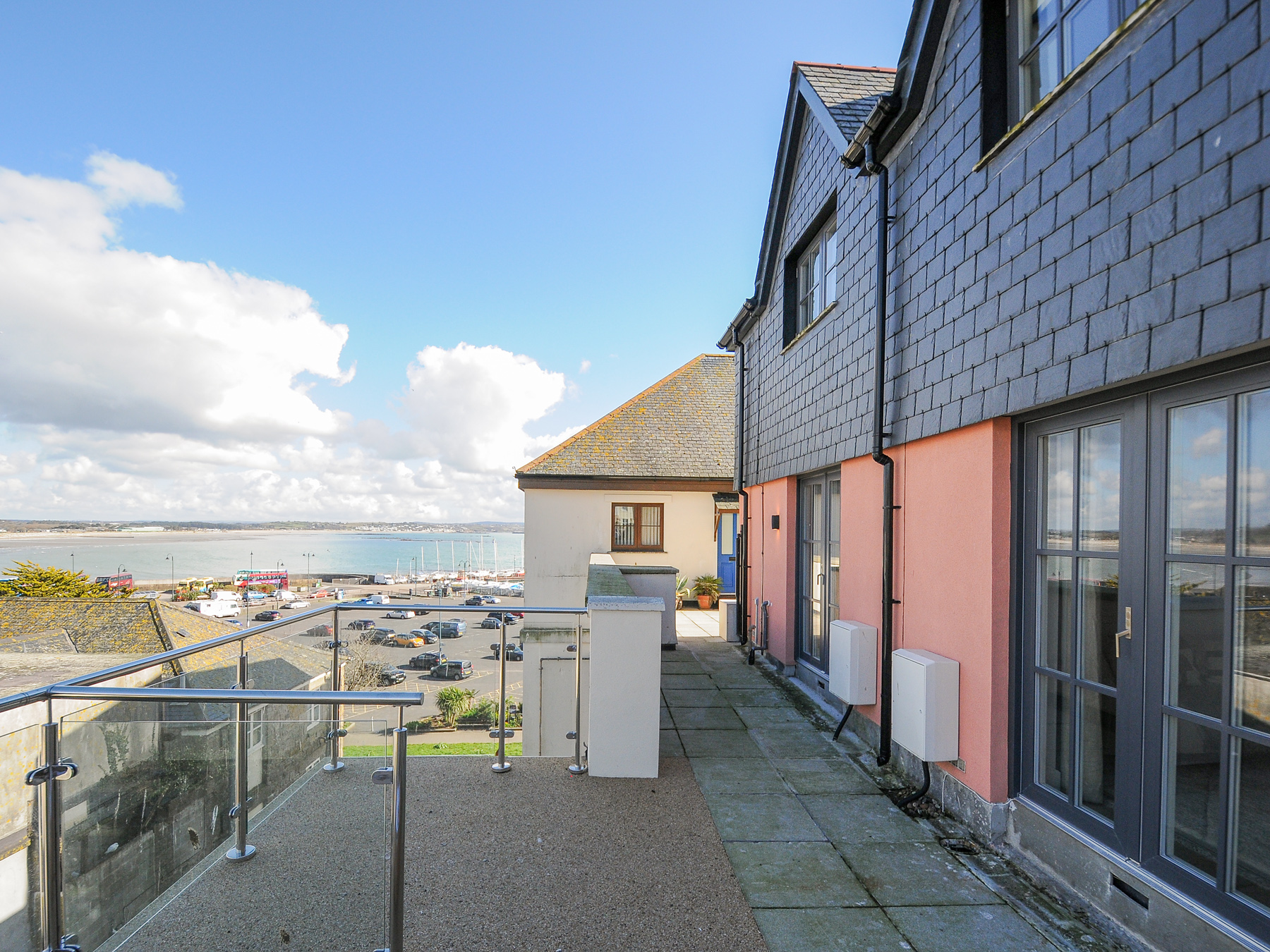 Holiday cottage, Penzance (Wharfside)