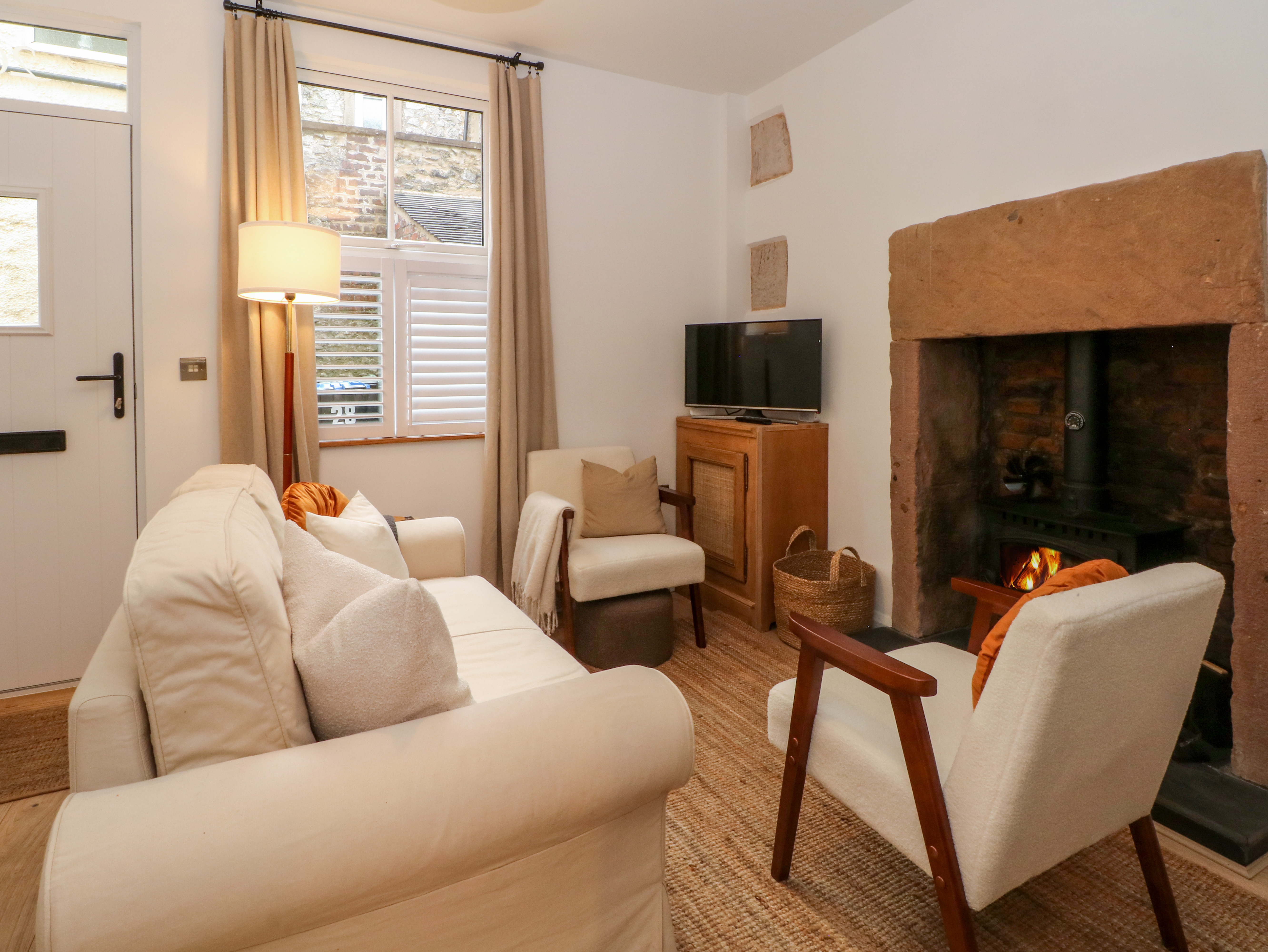 Holiday cottage in Wirksworth, Derbyshire - Photo 3